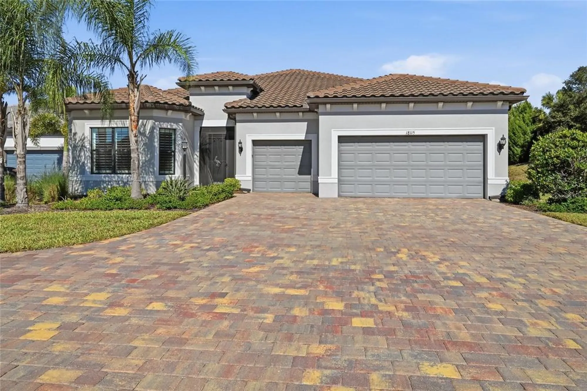 Property Slideshow image 2 of 97 | 18115 littleton pl, Bradenton, FL, 34202