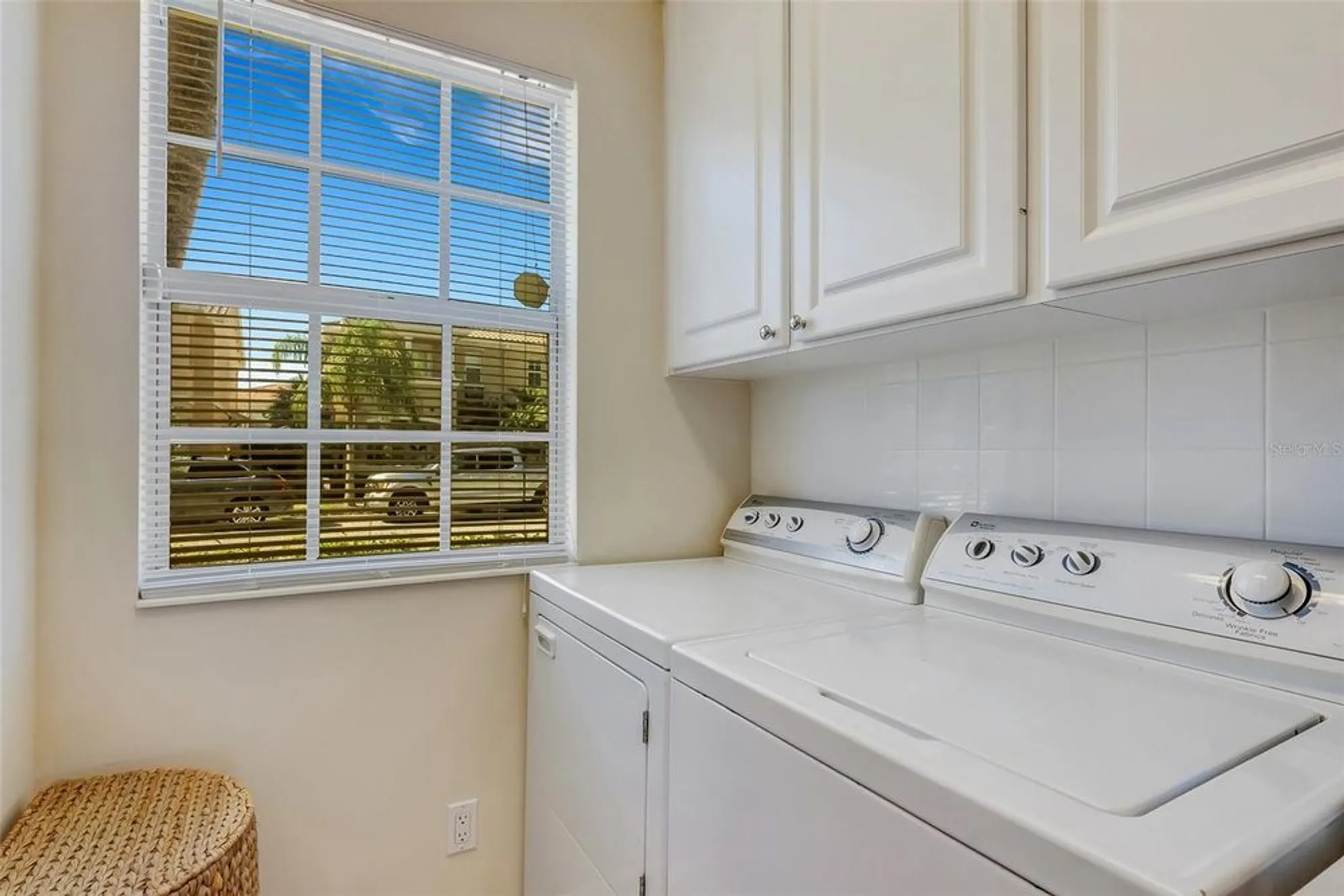 Property Slideshow image 13 of 54 | 7812 bergamo ave, Sarasota, FL, 34238