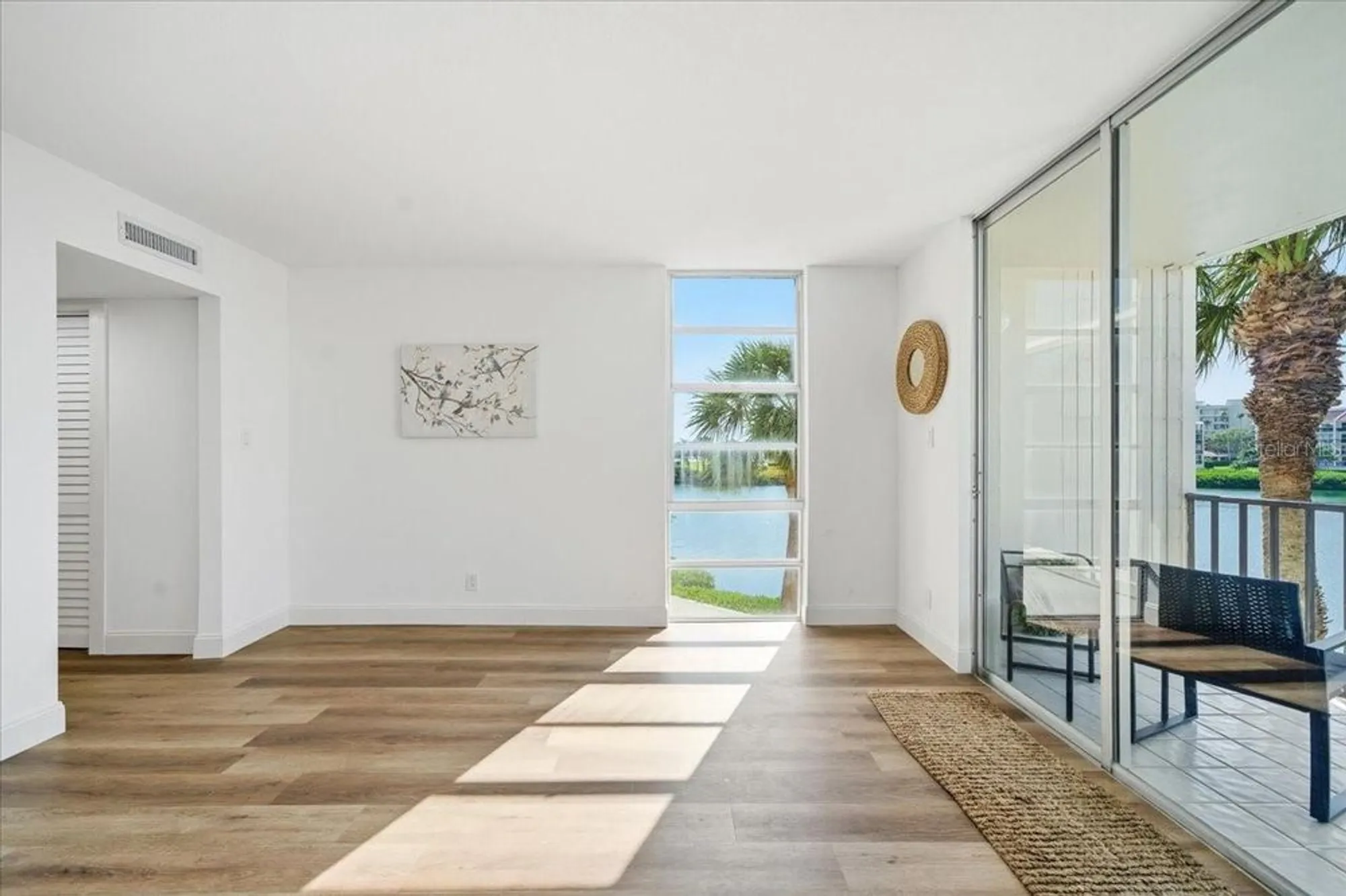 Property Slideshow image 22 of 62 | 7400 sun island dr 202, South Pasadena, FL, 33707