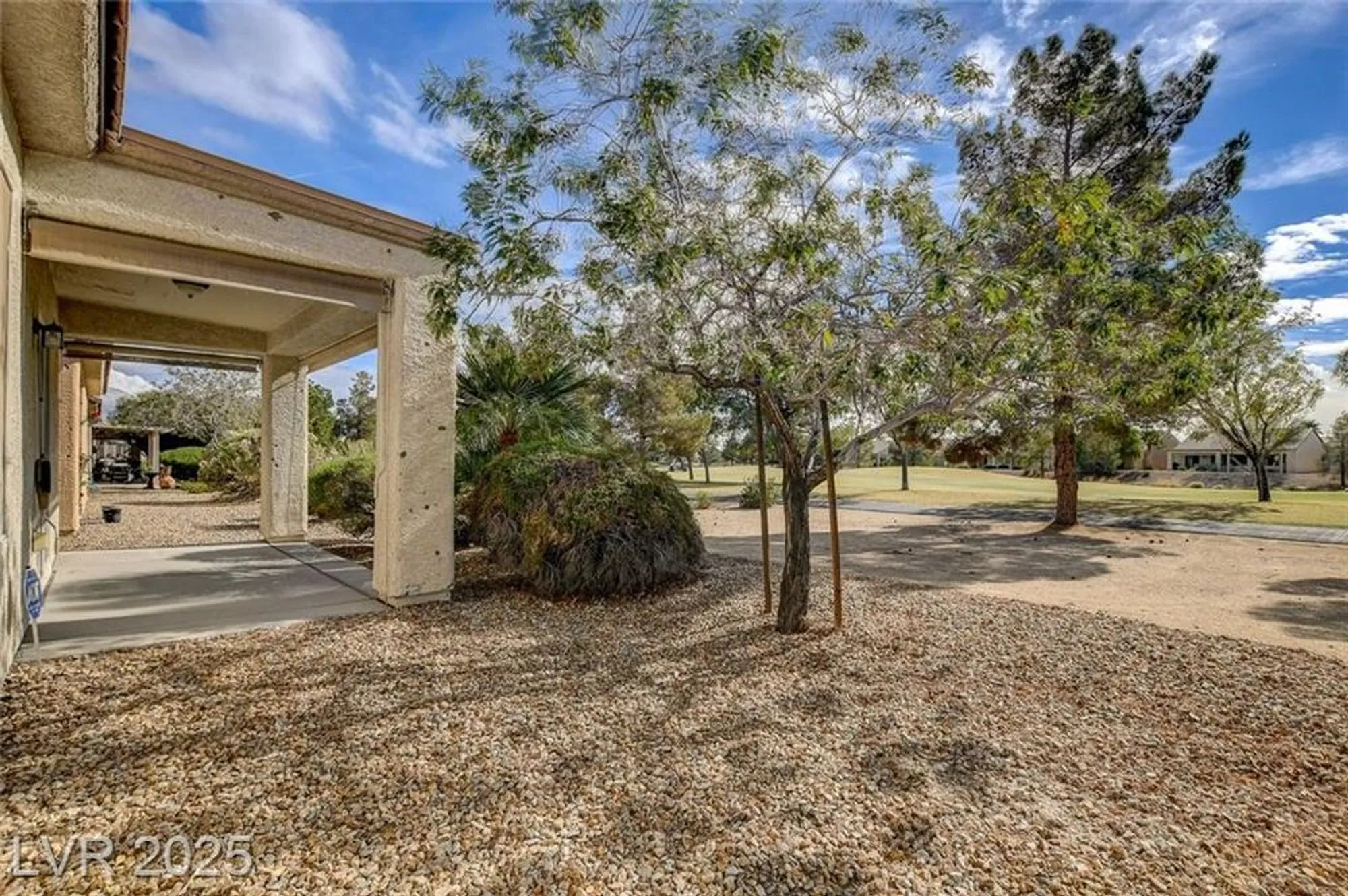 Property Slideshow image 2 of 48 | 2421 willow wren dr, North Las Vegas, NV, 89084