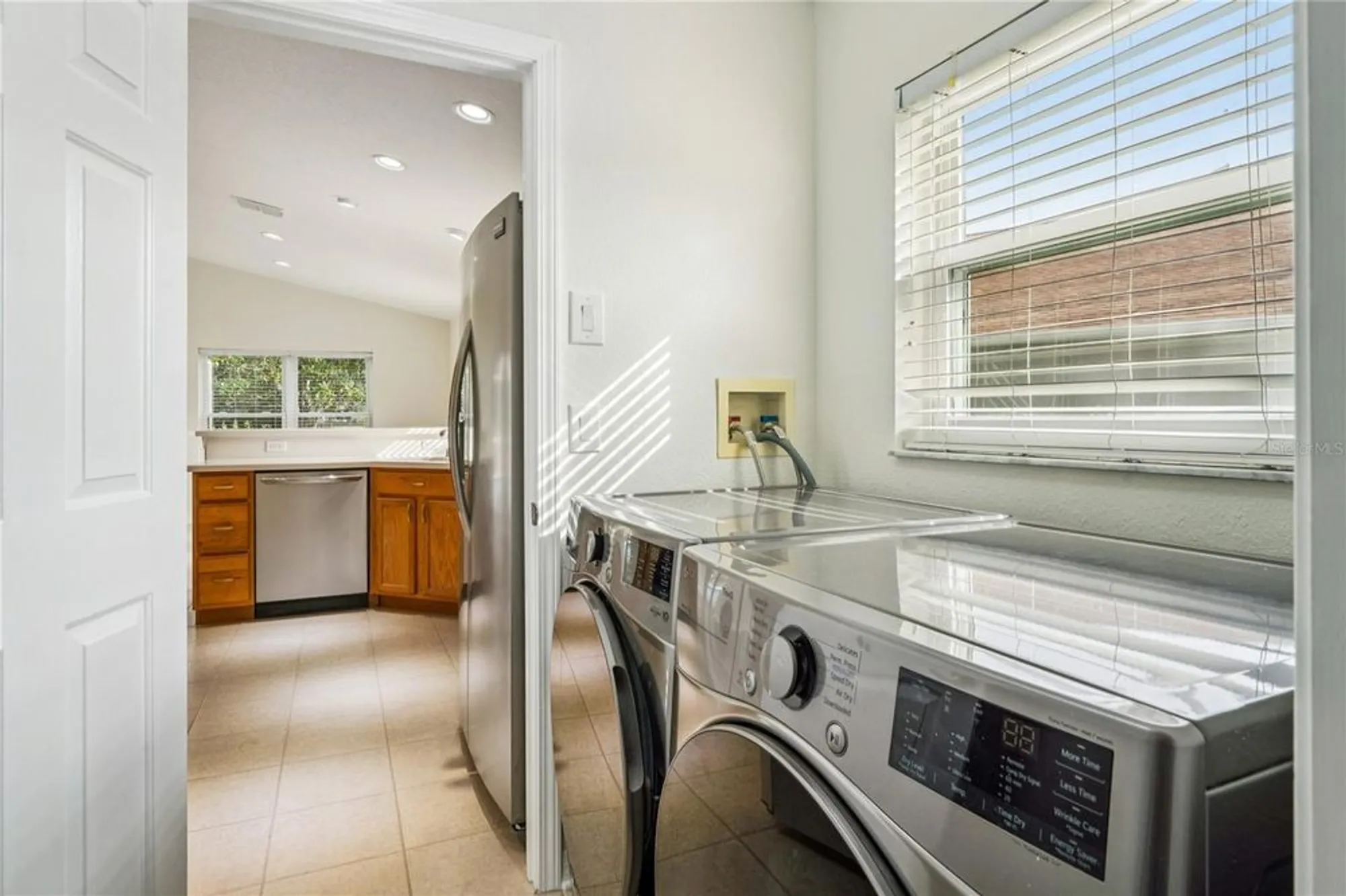 Property Slideshow image 16 of 81 | 322 greenwich cir, Spring Hill, FL, 34609