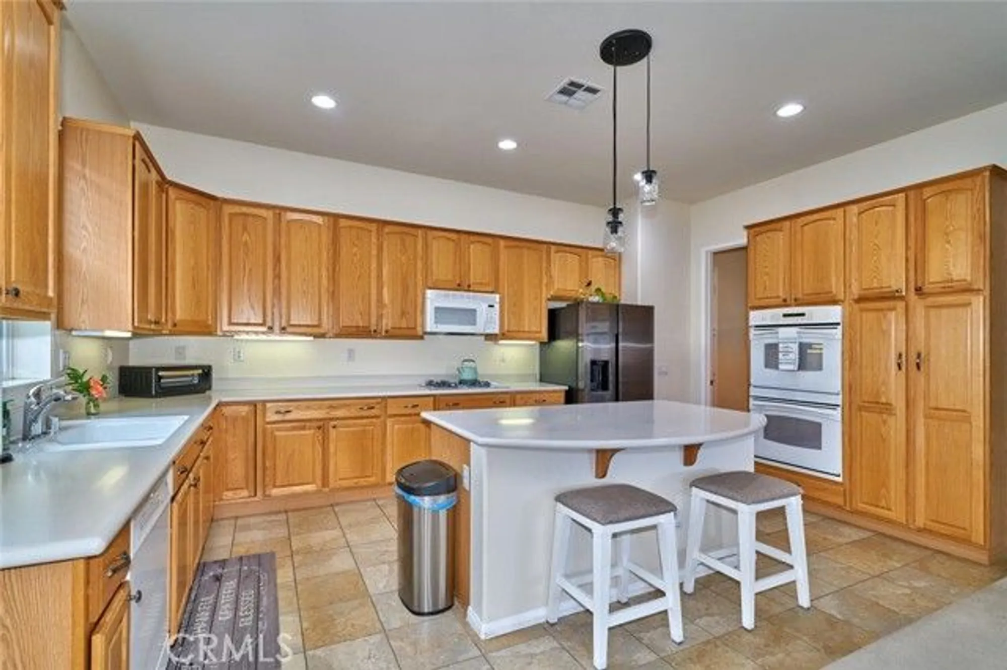 Property Slideshow image 18 of 61 | 860 annandale rd, Beaumont, CA, 92223