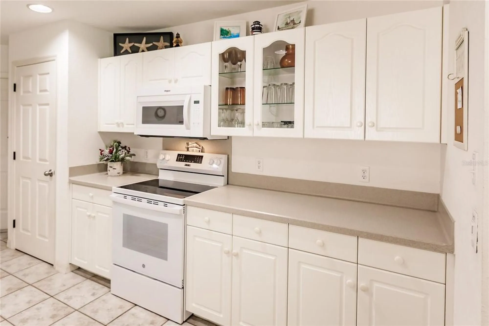 Property Slideshow image 15 of 46 | 405 islamorada blvd, Punta Gorda, FL, 33955
