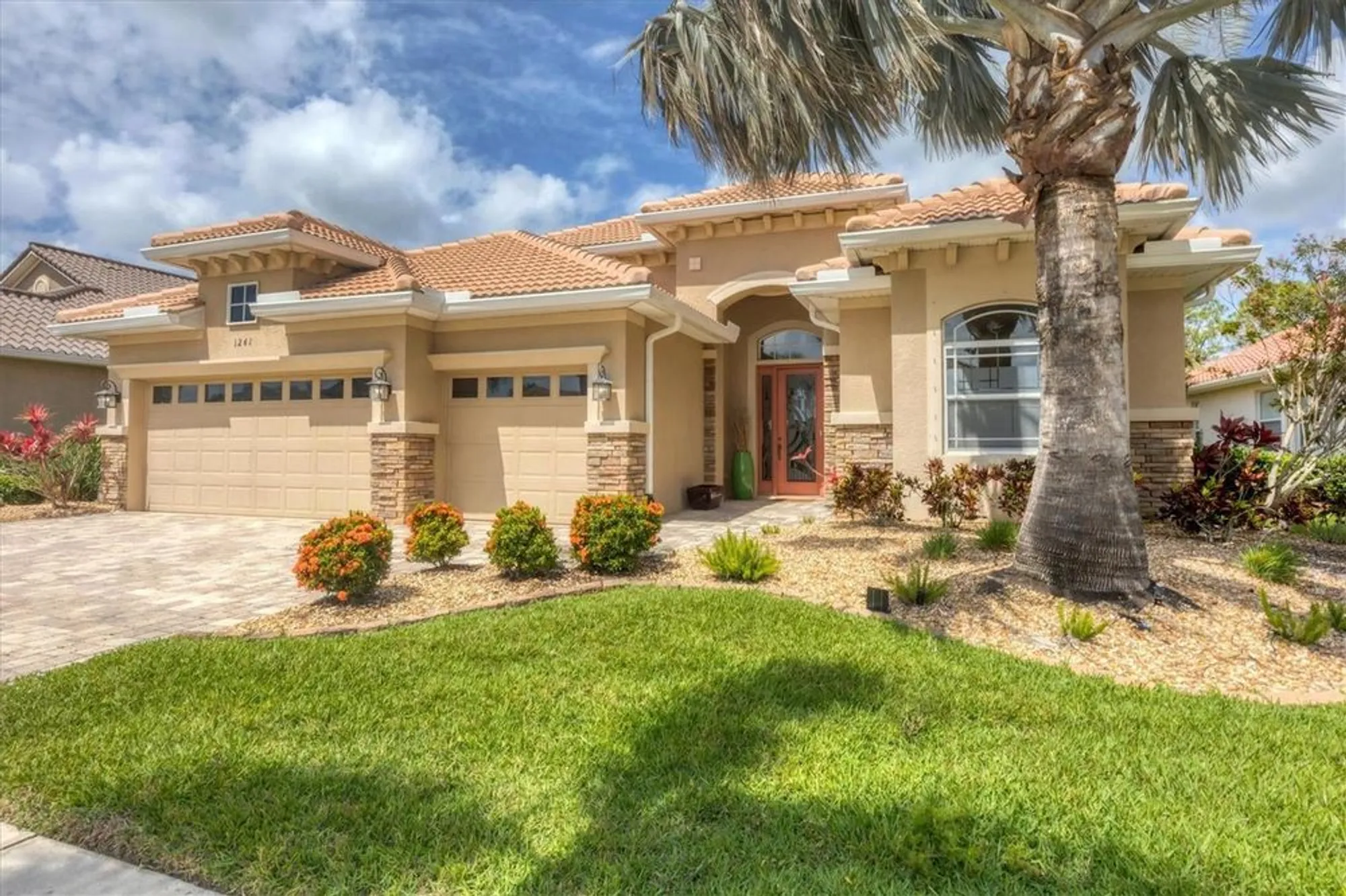 Property Slideshow image 2 of 70 | 1241 creek nine dr, North Port, FL, 34291