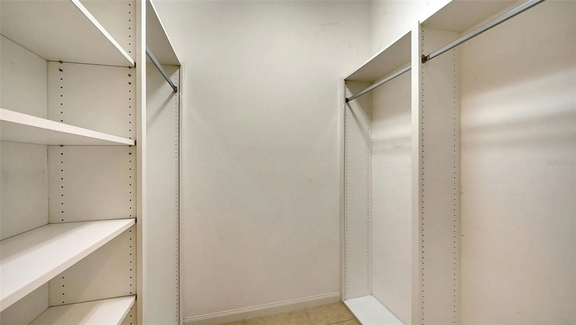 Property Slideshow image 30 of 100 | 5679 ferrara dr, Sarasota, FL, 34238