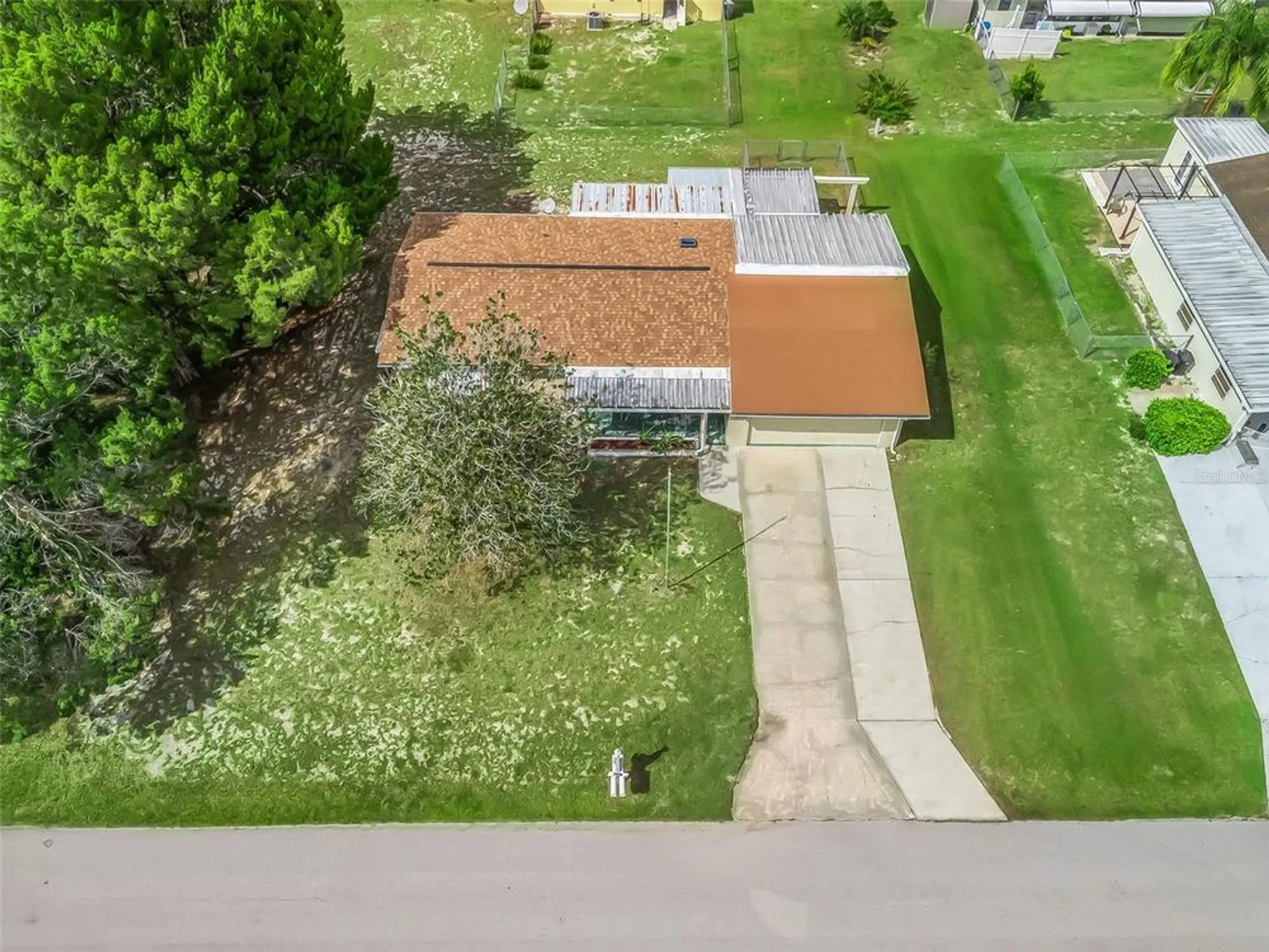 Property Slideshow image 2 of 37 | 9055 sw 102nd pl, Ocala, FL, 34481