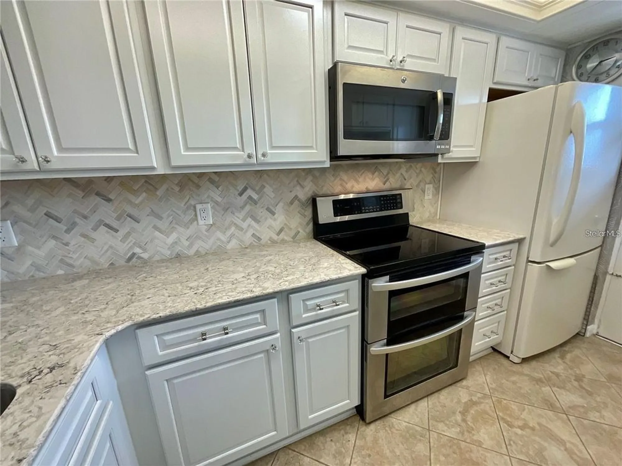 Property Slideshow image 11 of 33 | 1 boca ciega point blvd apt 213, St Petersburg, FL, 33708
