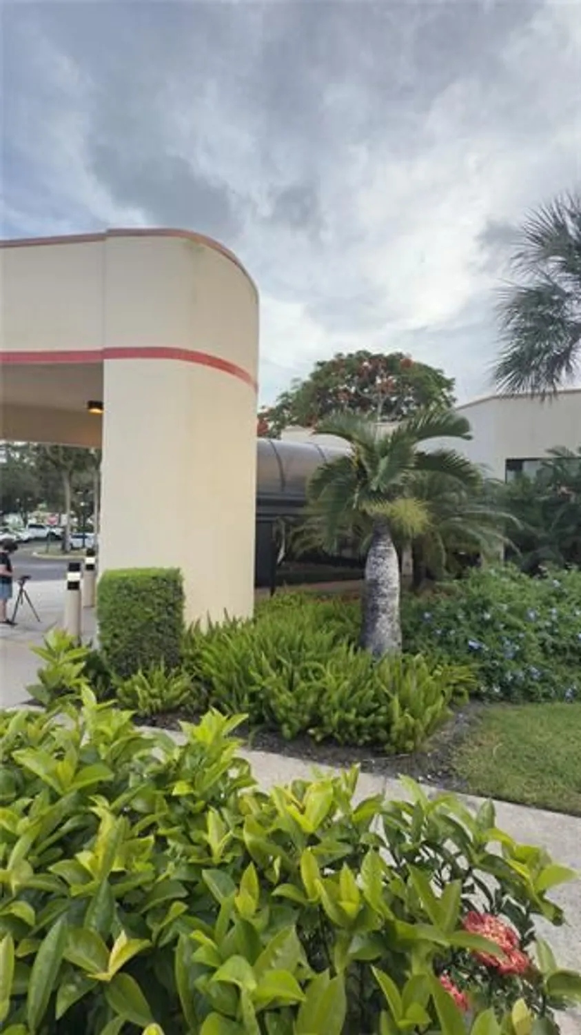 Property Slideshow image 69 of 73 | 1084 nw 83rd ave # 1084, Plantation, FL, 33322