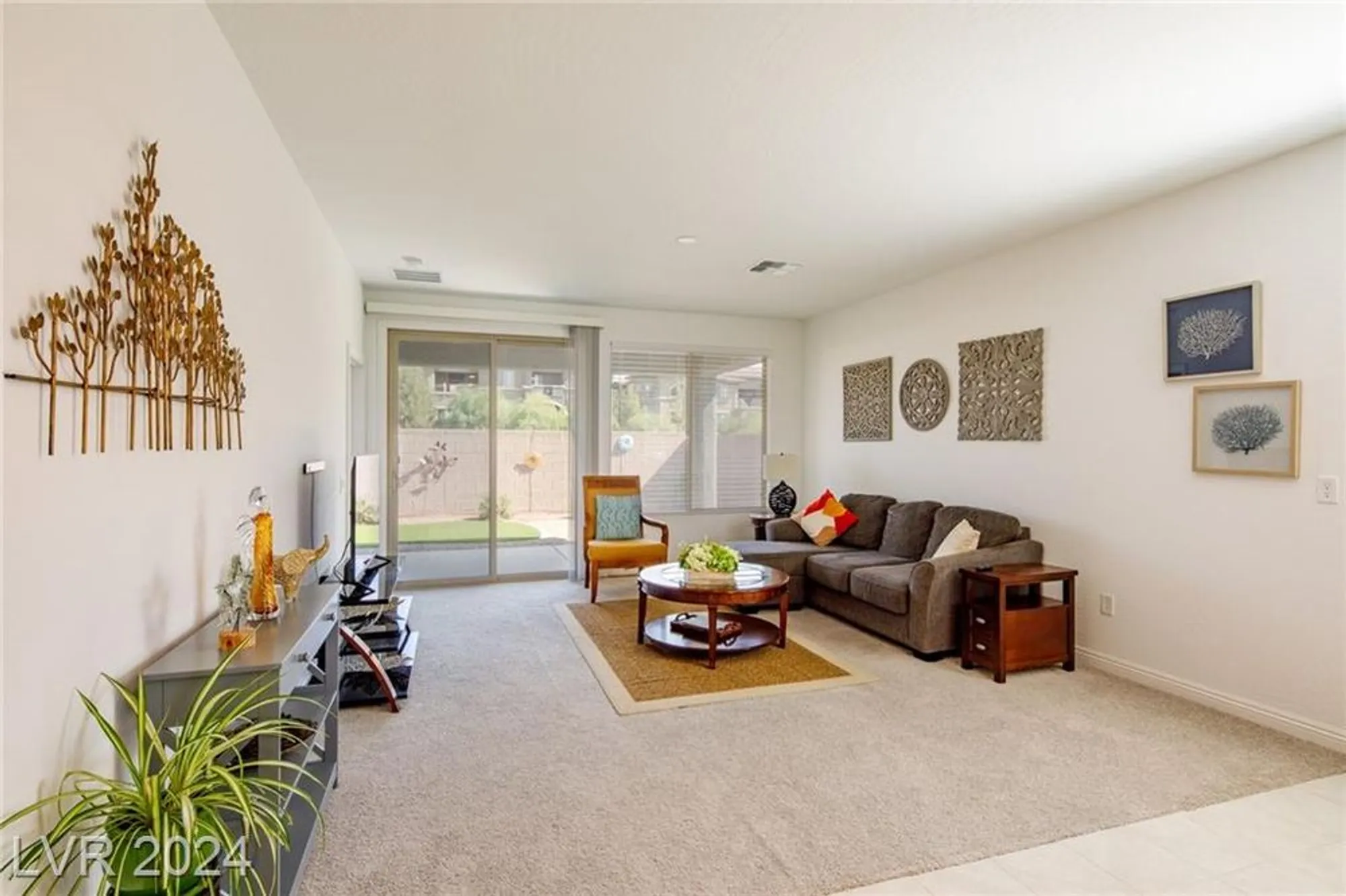 Property Slideshow image 9 of 37 | 6760 millbury st, North Las Vegas, NV, 89086