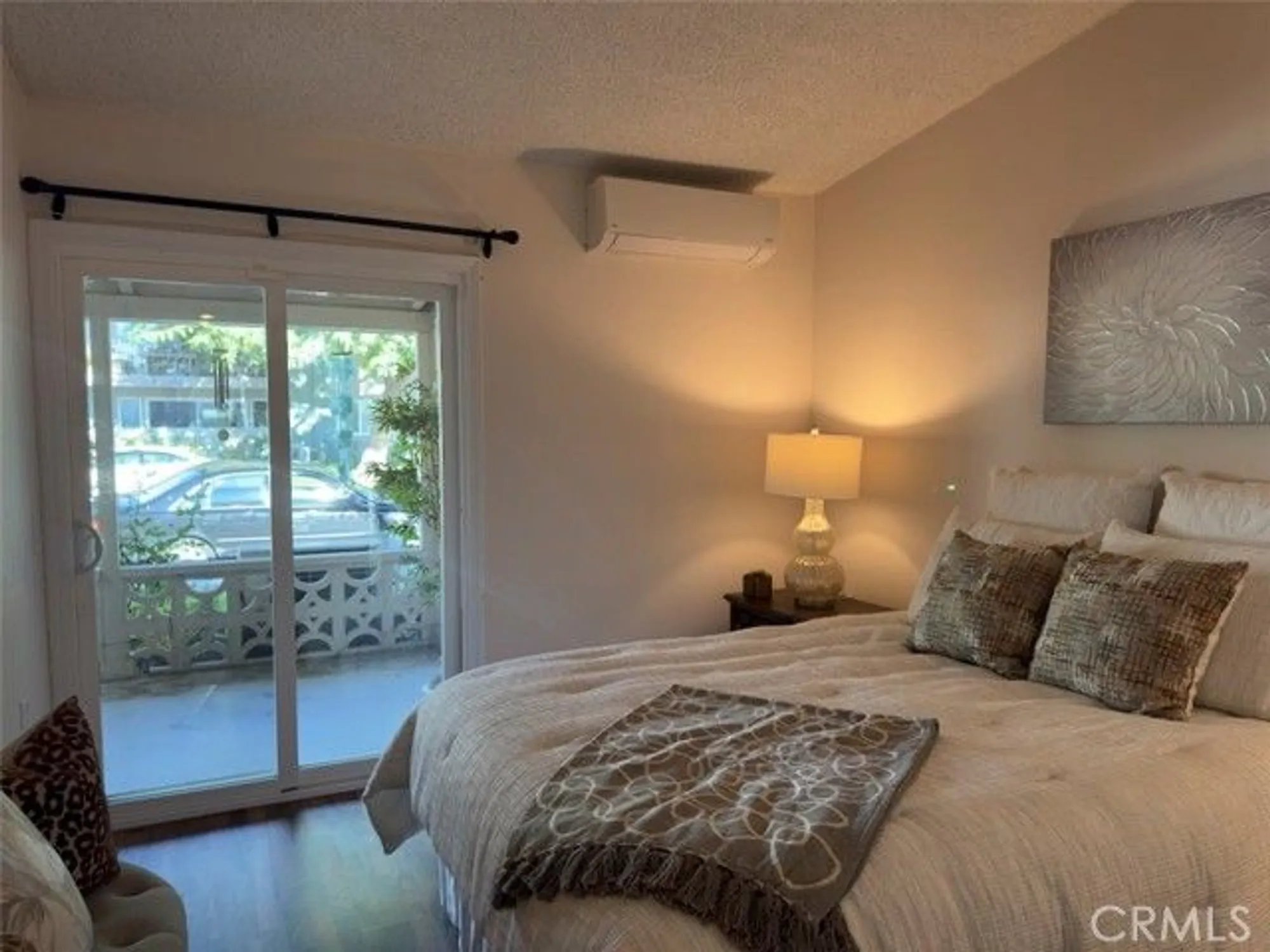 Property Slideshow image 33 of 38 | 13421 del monte dr, Seal Beach, CA, 90740