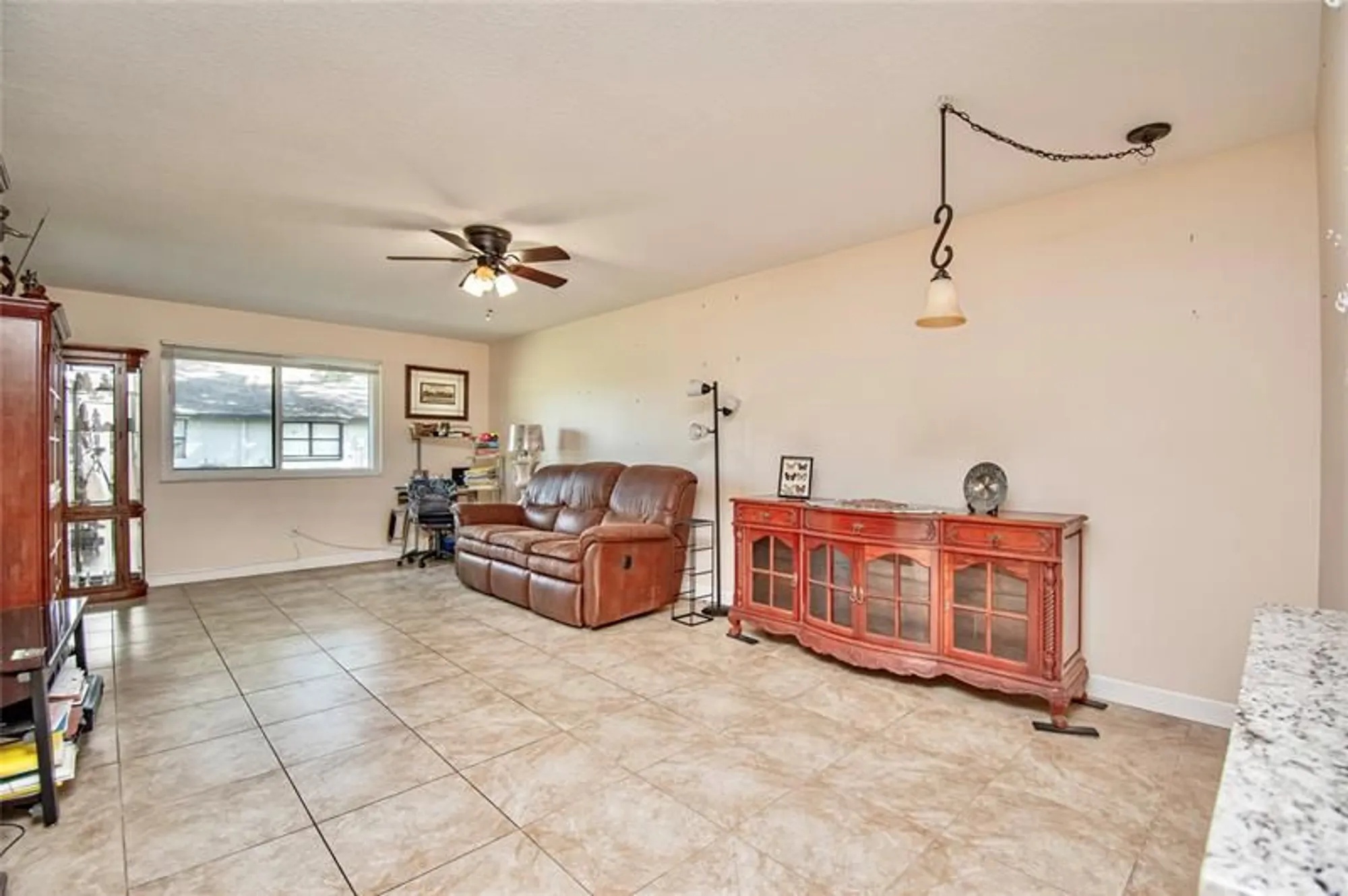 Property Slideshow image 16 of 64 | 381 ottawa ct, Royal Palm Beach, FL, 33411