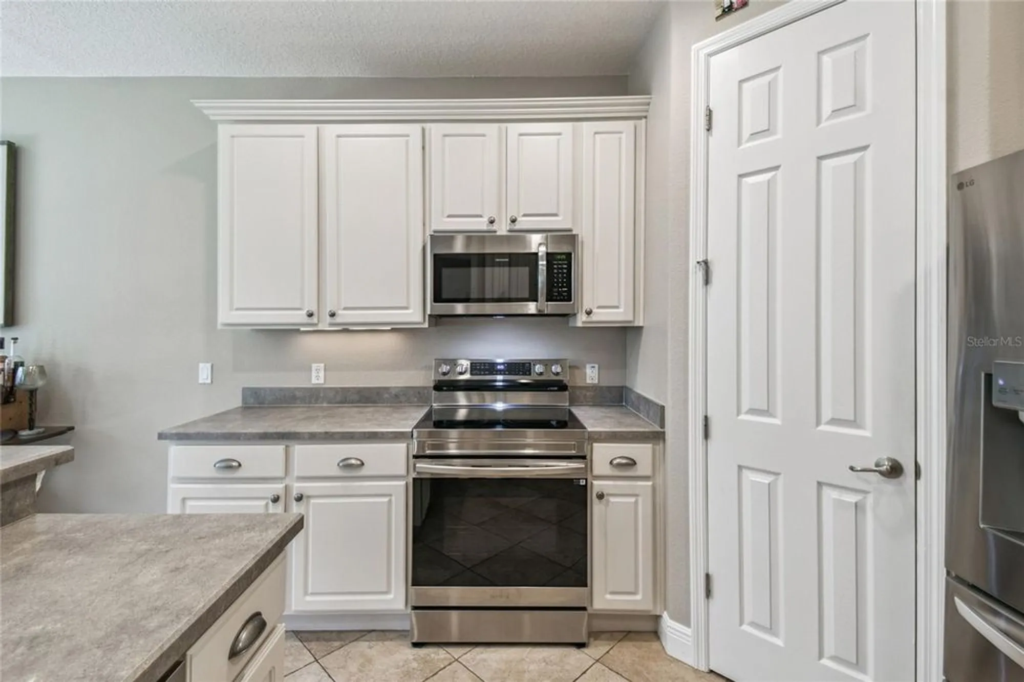 Property Slideshow image 12 of 60 | 107 los gatos pl, Poinciana, FL, 34759