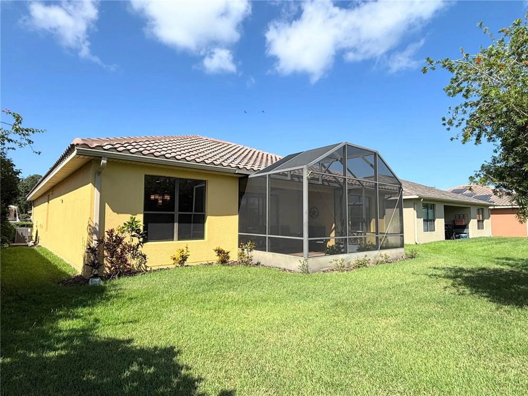 Property Slideshow image 37 of 62 | 134 glendale ct, Poinciana, FL, 34759