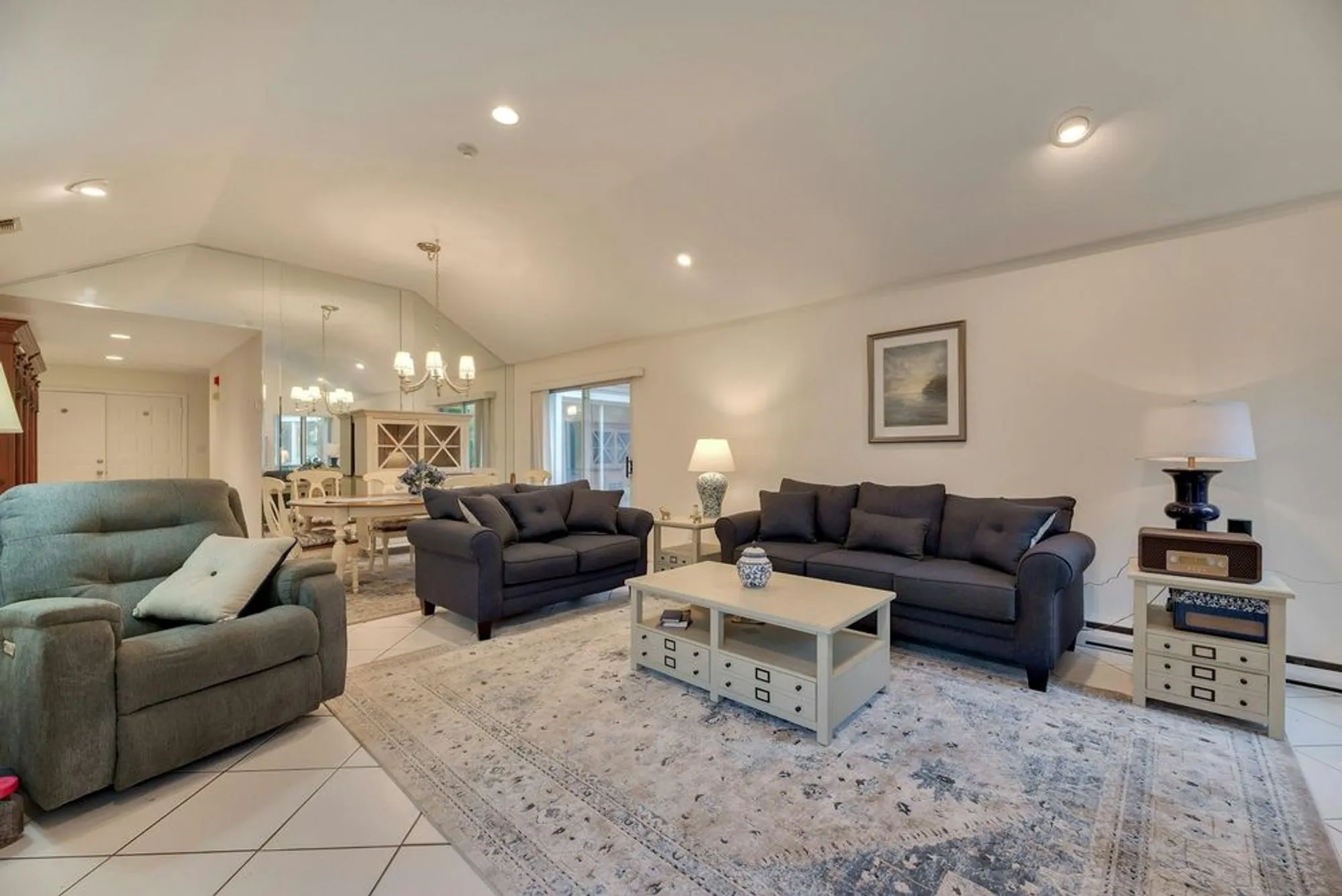 Property Slideshow image 5 of 30 | 279 dockside ct, Moriches, NY, 11955