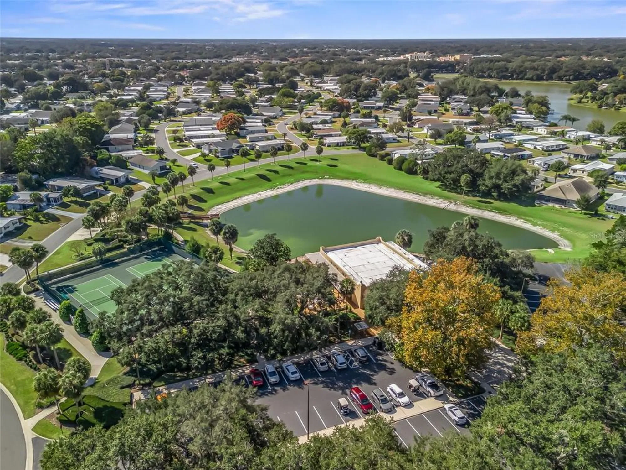 Property Slideshow image 36 of 37 | 828 silver oak ave, Lady Lake, FL, 32159