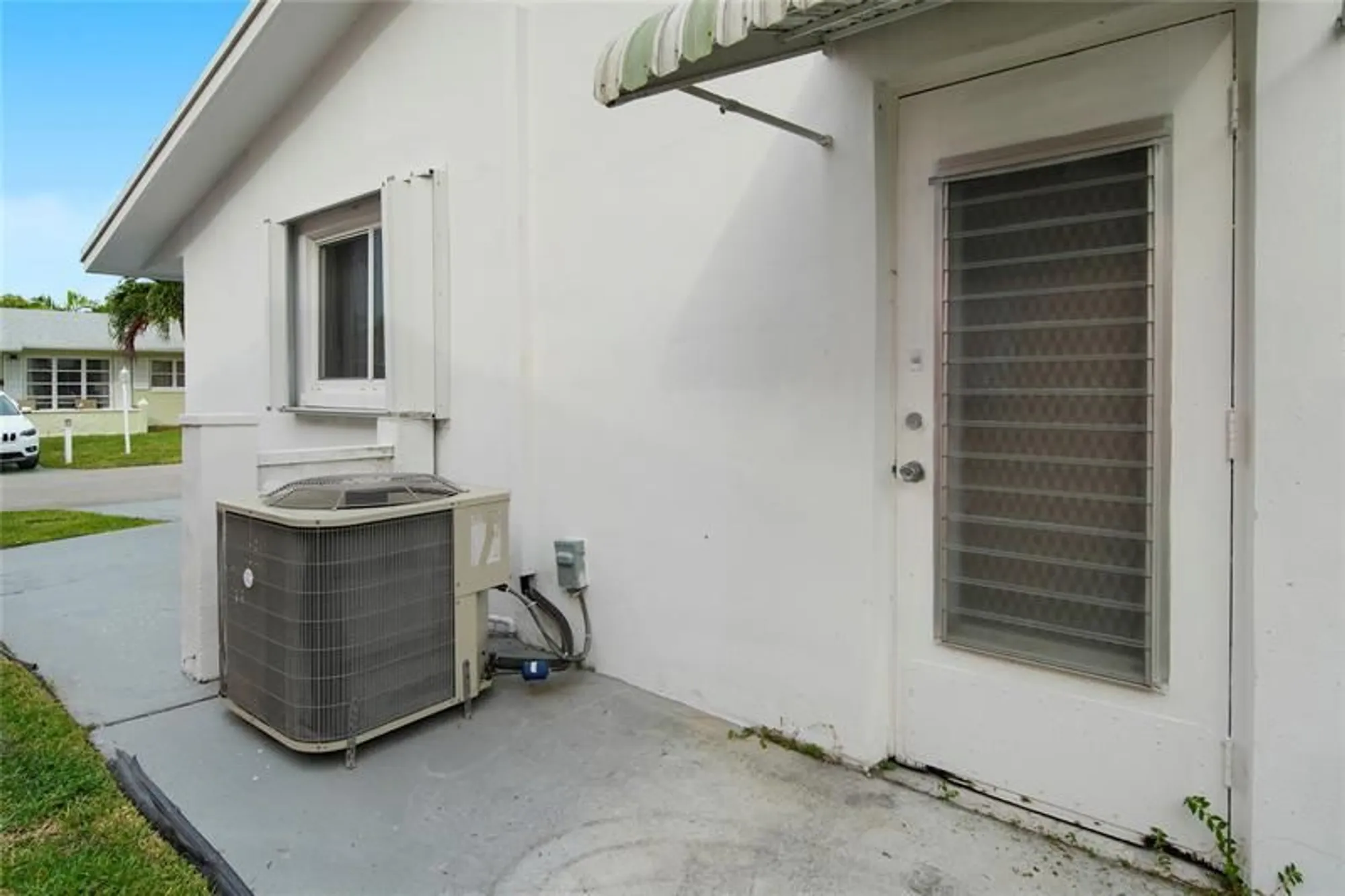 Property Slideshow image 33 of 34 | 4510 nw 49th dr, Tamarac, FL, 33319