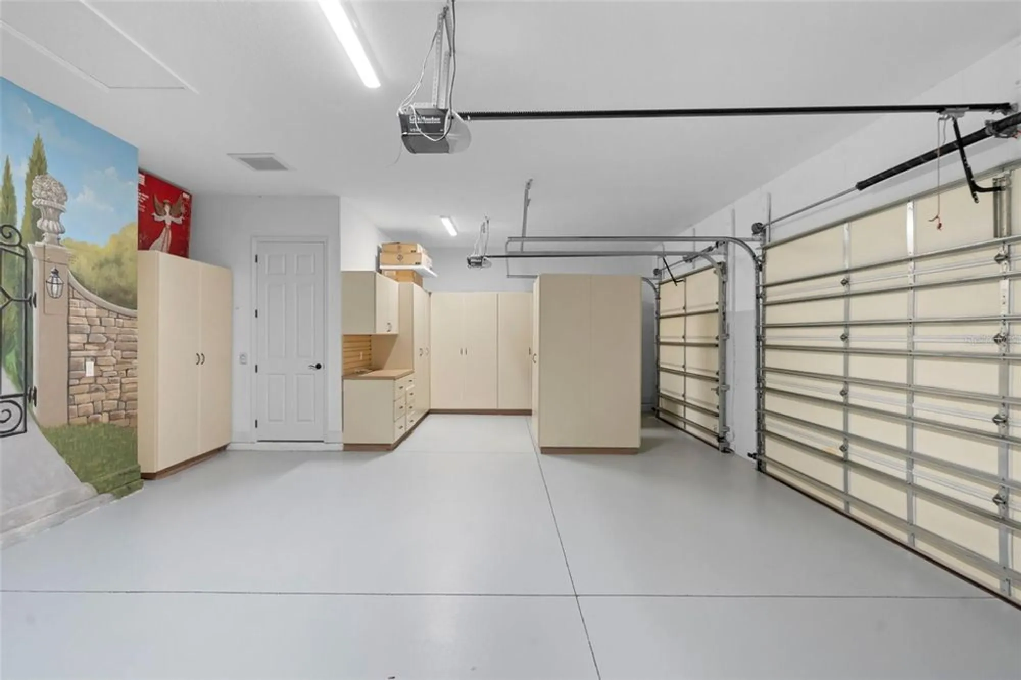 Property Slideshow image 38 of 47 | 1128 heron point way, Deland, FL, 32724