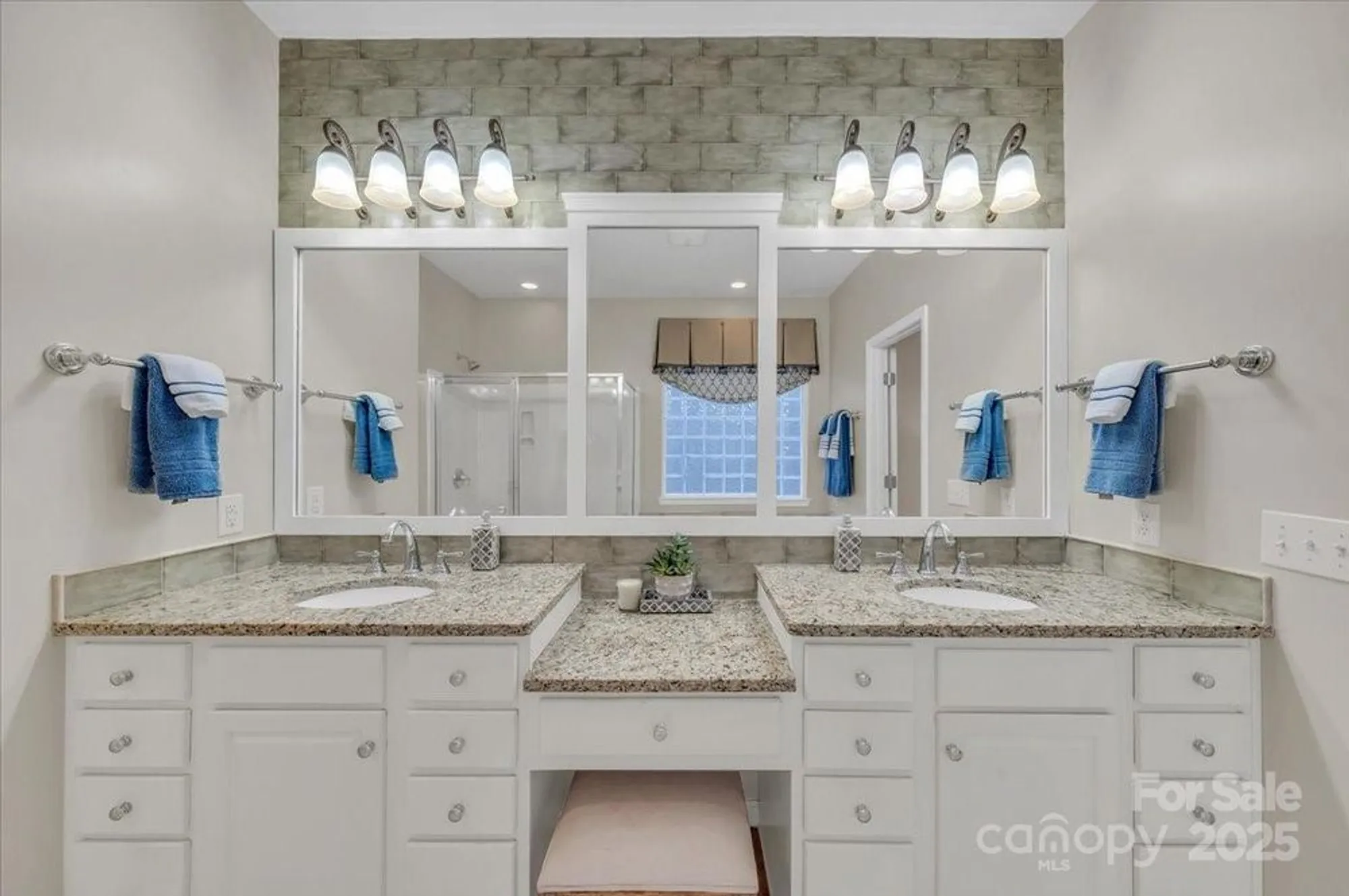 Property Slideshow image 26 of 45 | 51225 daffodil ct, Fort Mill, SC, 29707