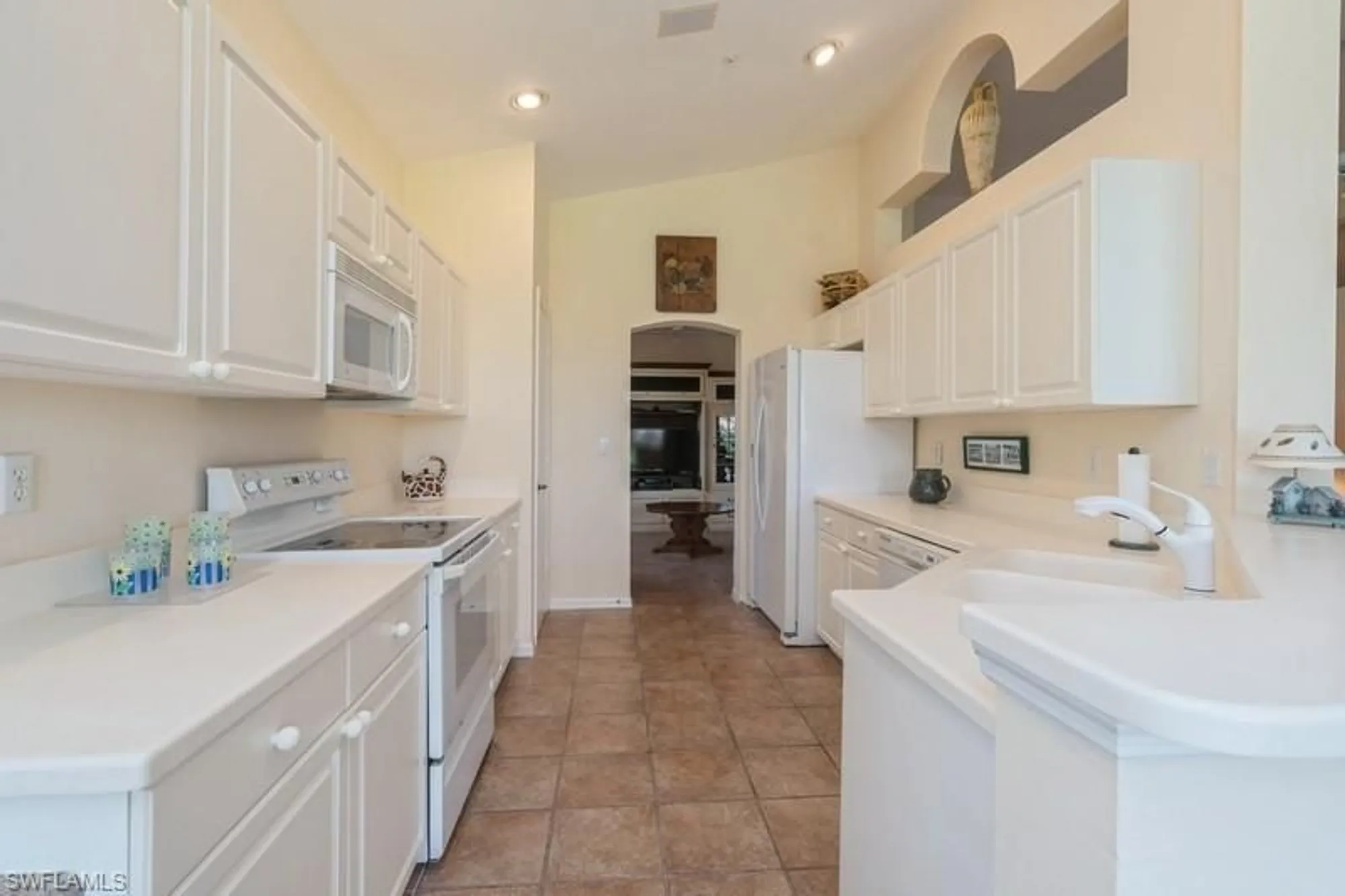 Property Slideshow image 10 of 35 | 25276 pelican creek cir 202, Bonita Springs, FL, 34134