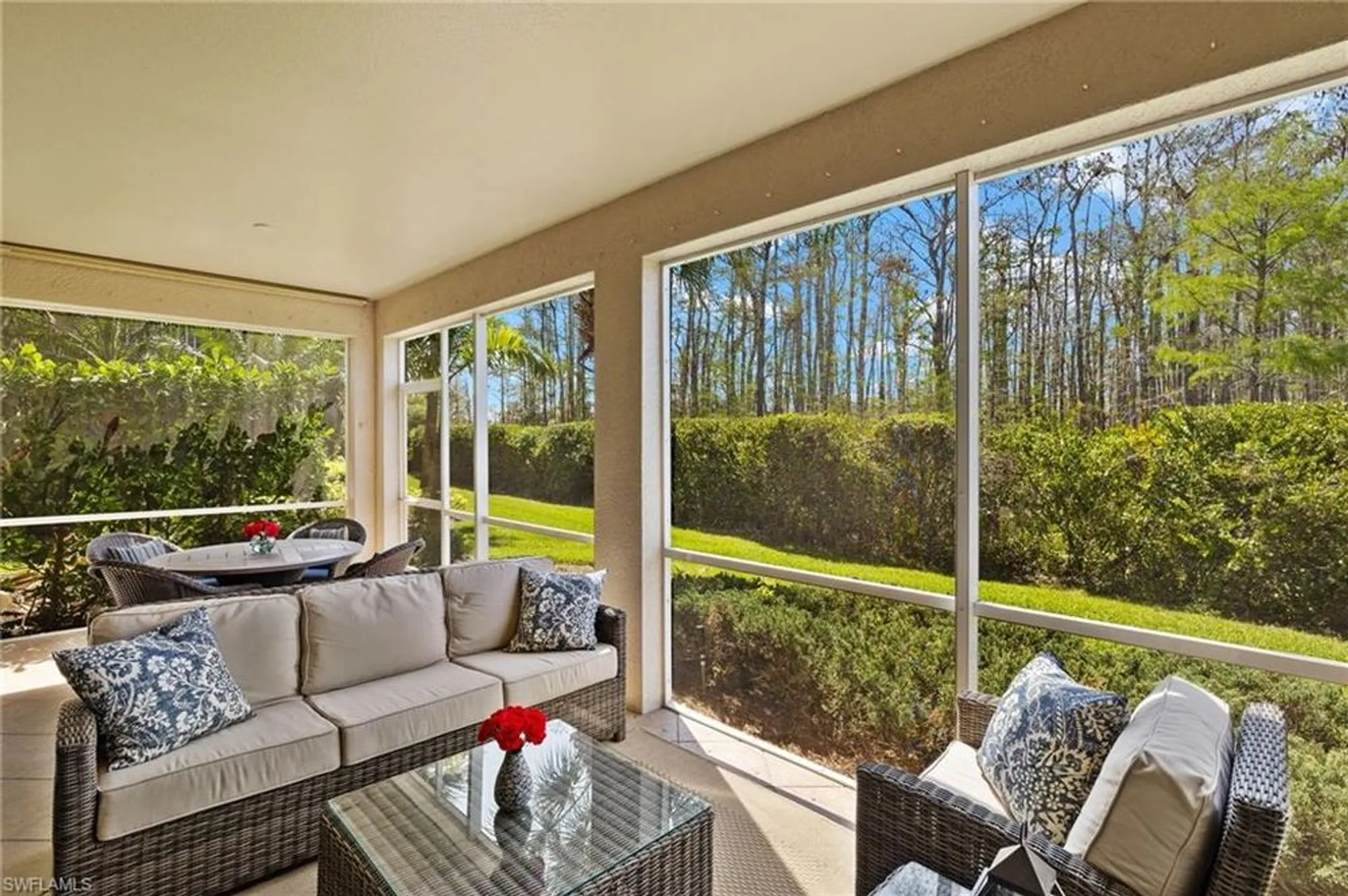 Property Slideshow image 11 of 39 | 13002 pennington pl 101, Fort Myers, FL, 33913