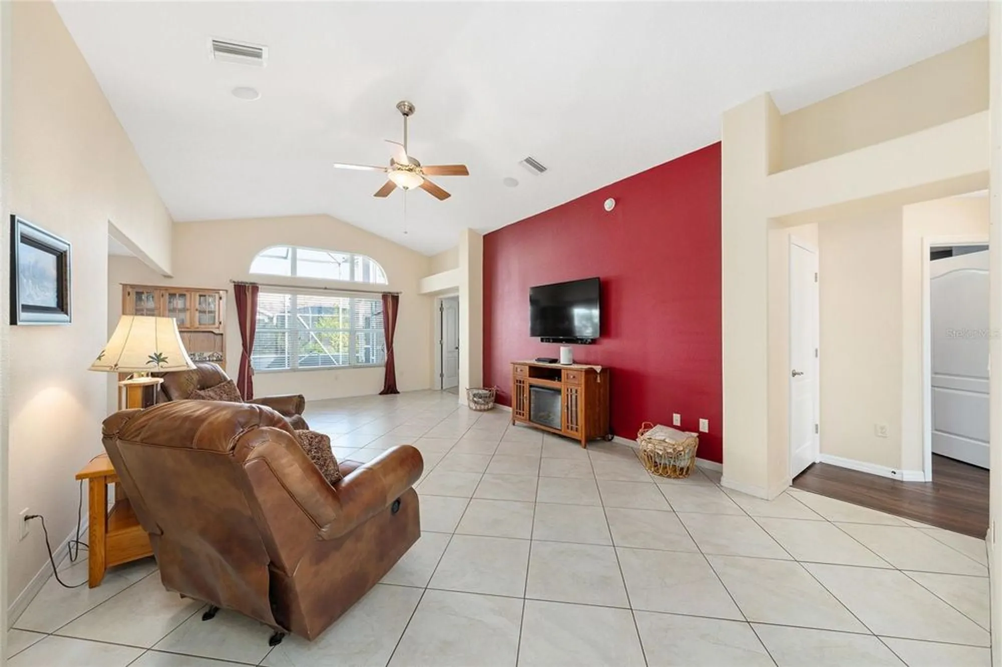 Property Slideshow image 17 of 47 | 1529 straton way, The Villages, FL, 32162