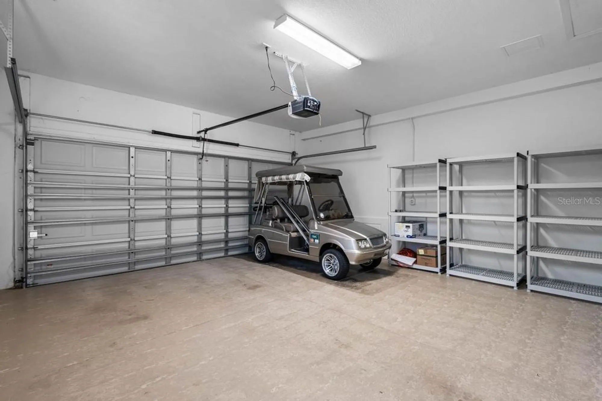 Property Slideshow image 12 of 63 | 1226 lyndhurst greens dr, Sun City Center, FL, 33573