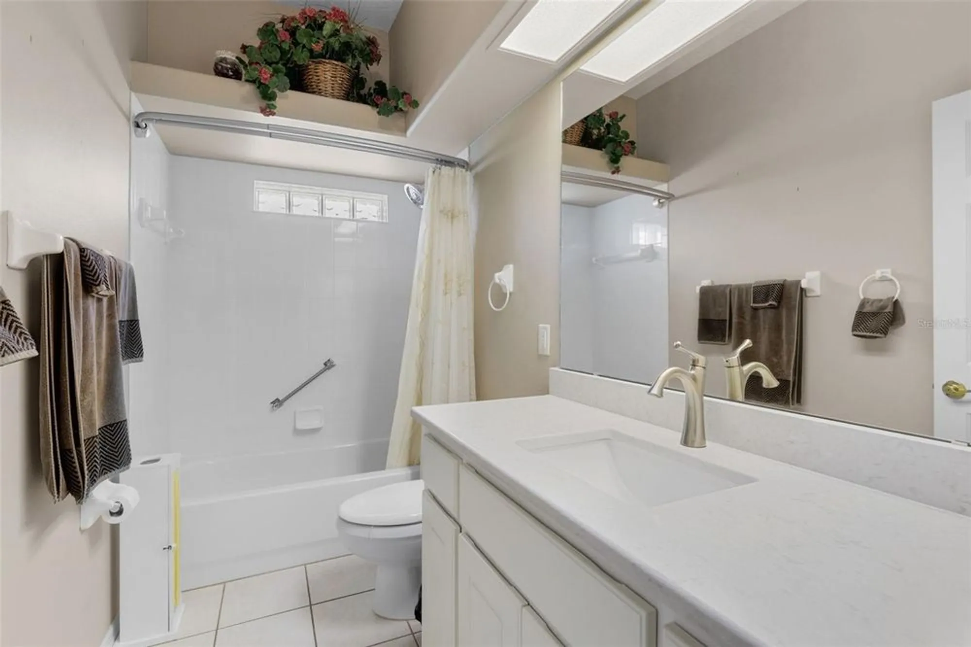 Property Slideshow image 18 of 63 | 6307 berkshire pass, Leesburg, FL, 34748