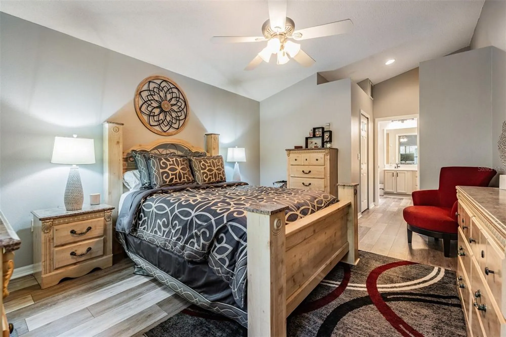 Property Slideshow image 22 of 57 | 525 bent oak ct, Spring Hill, FL, 34609