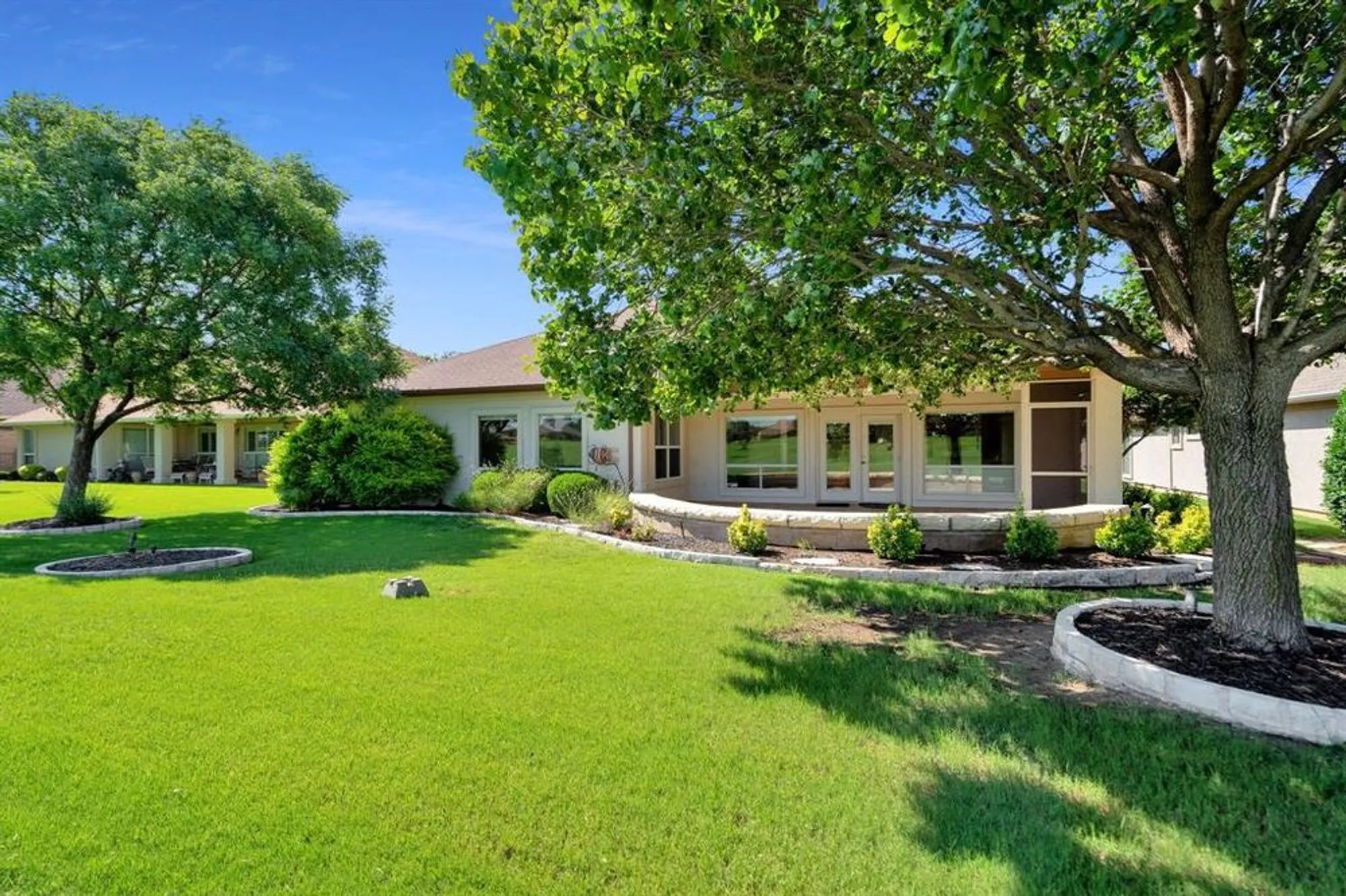 Property Slideshow image 29 of 34 | 9009 gardenia dr, Denton, TX, 76207