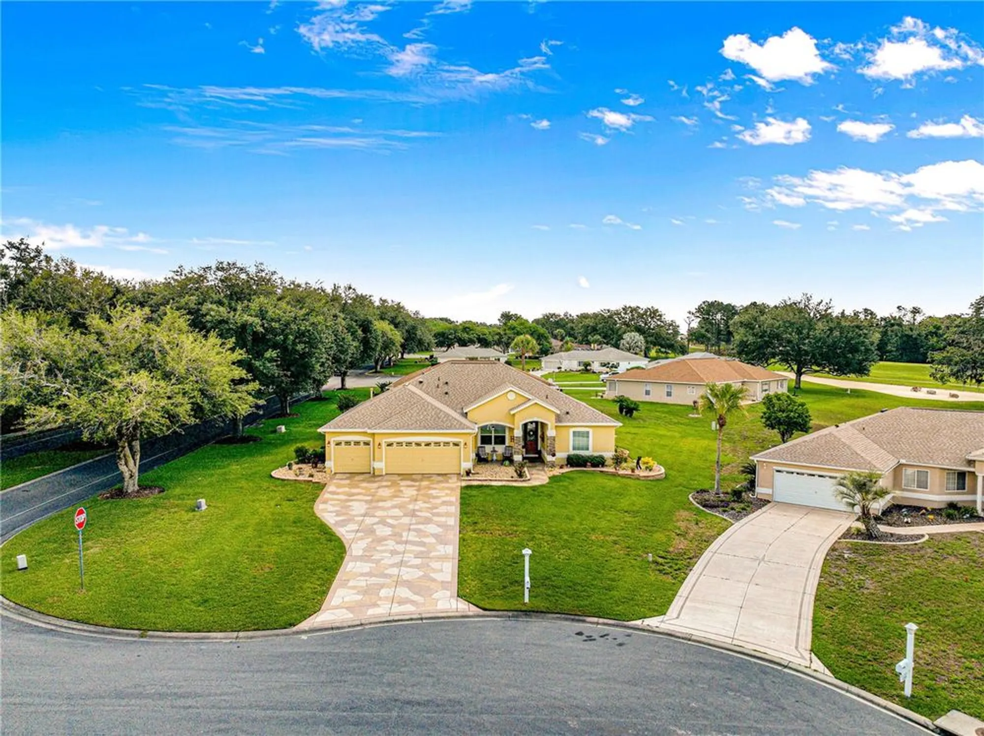 Property Slideshow image 48 of 74 | 13885 del webb blvd, Summerfield, FL, 34491