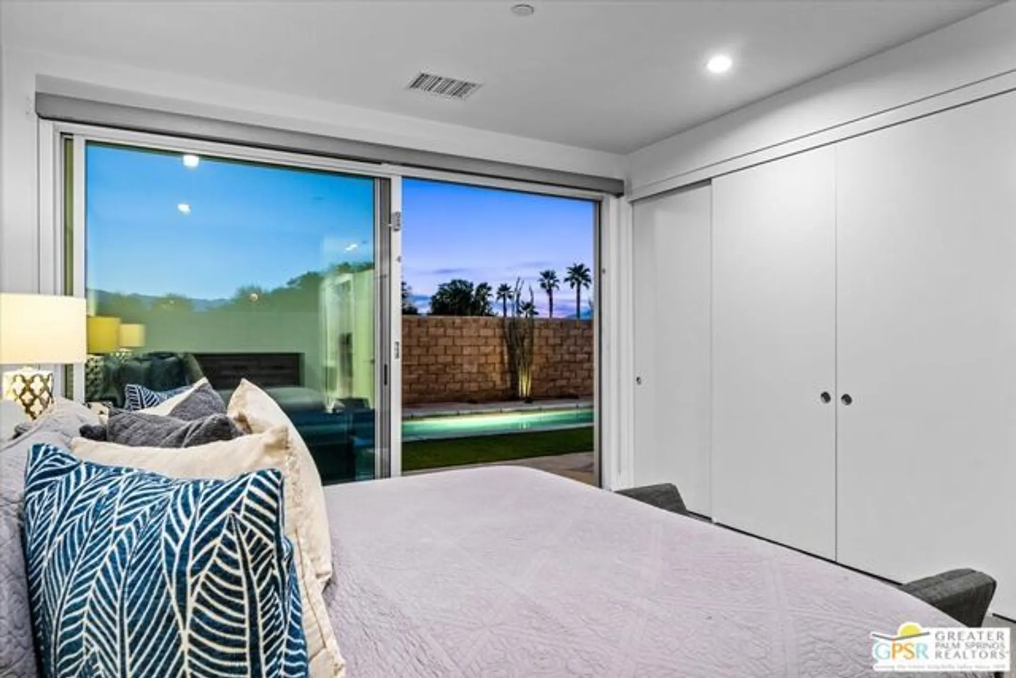 Property Slideshow image 18 of 43 | 4651 kellogg way, Palm Springs, CA, 92262