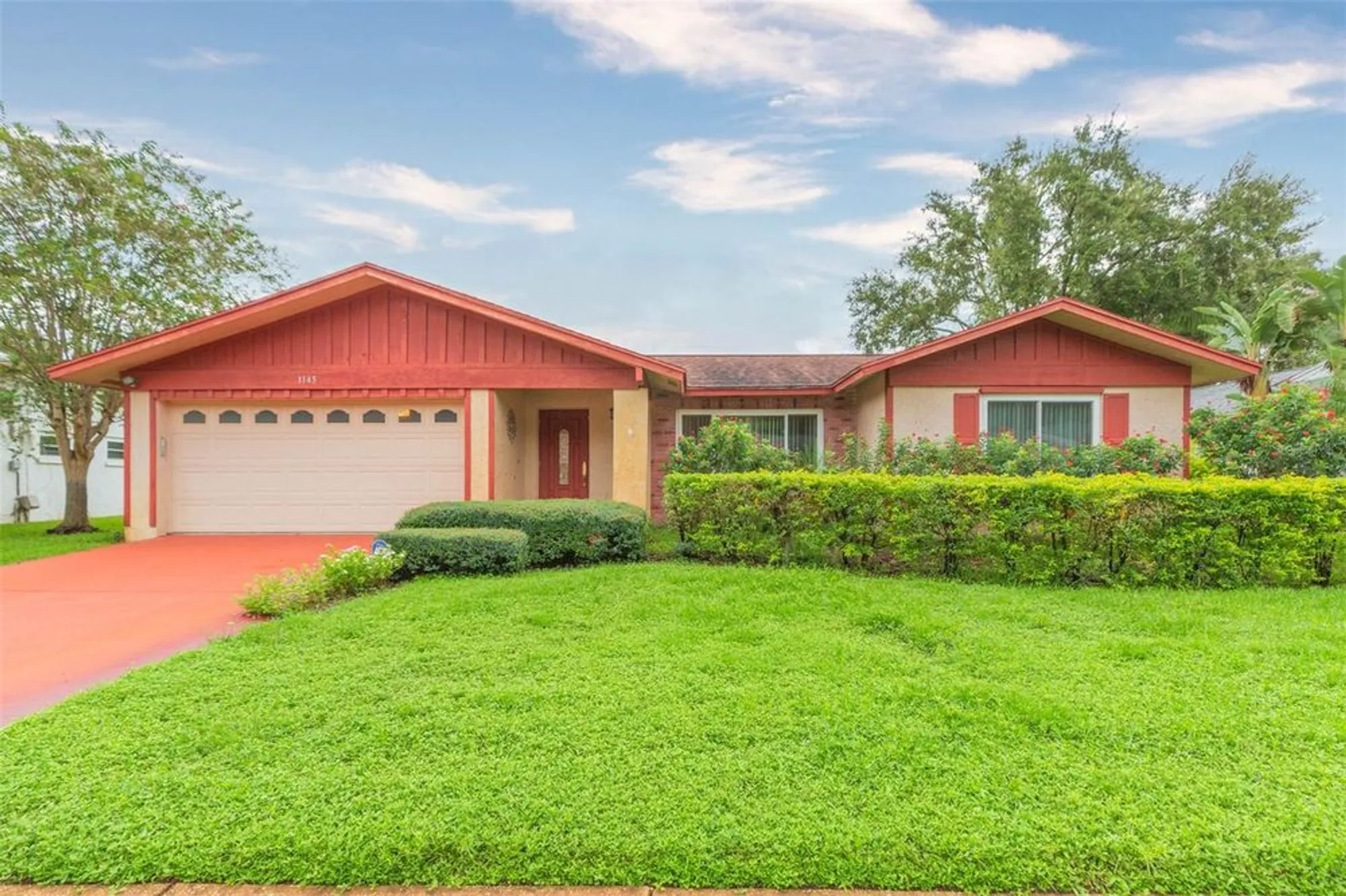 Property Slideshow image 2 of 37 | 1145 lanyard st, Palm Harbor, FL, 34685