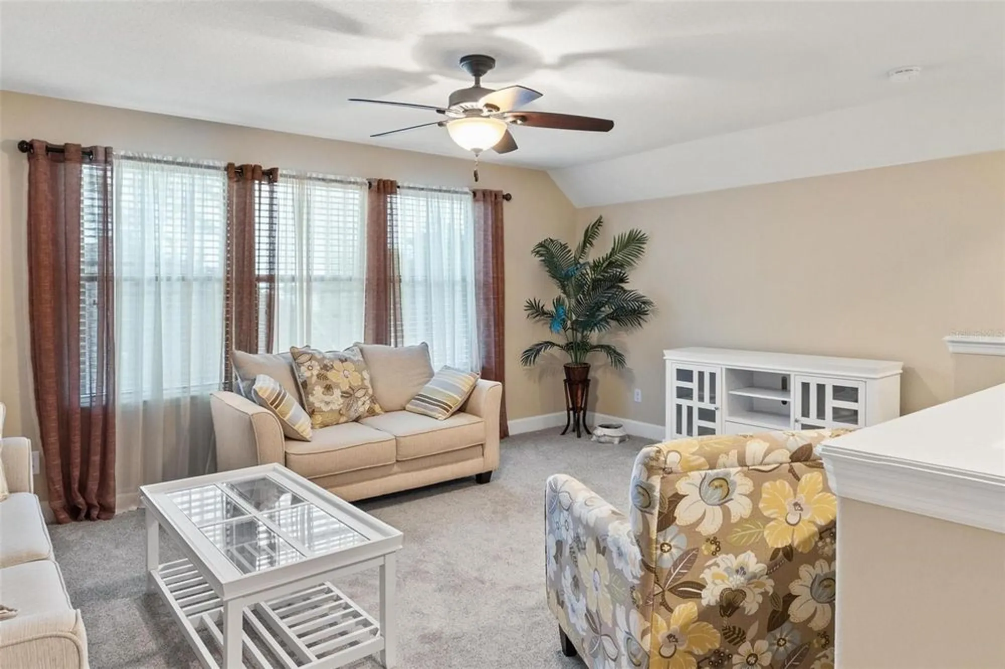Property Slideshow image 34 of 51 | 507 cadiz dr, Davenport, FL, 33837