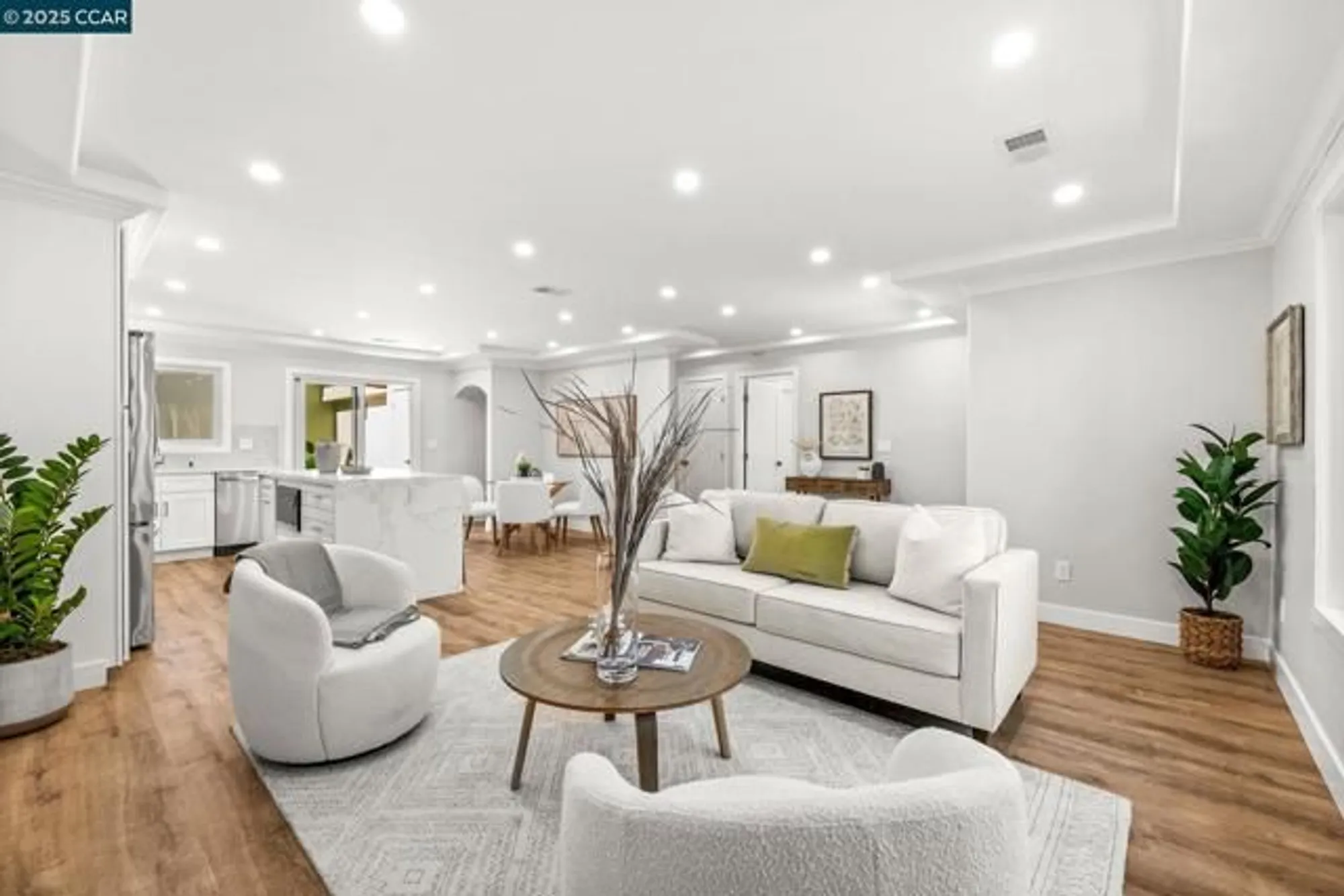 Property Slideshow image 19 of 46 | 2300 pine knoll dr 1, Walnut Creek, CA, 94595