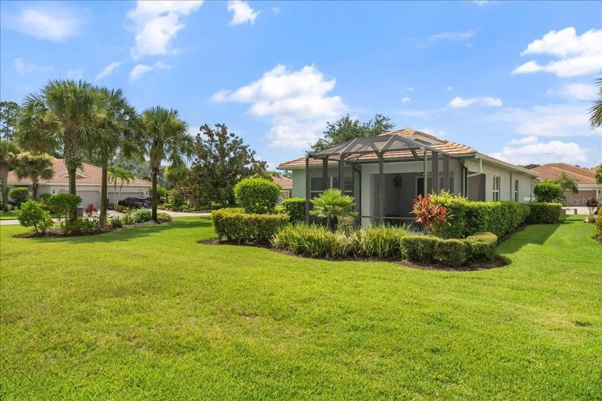 Property Slideshow image 4 of 39 | 10662 camarelle cir, Fort Myers, FL, 33913