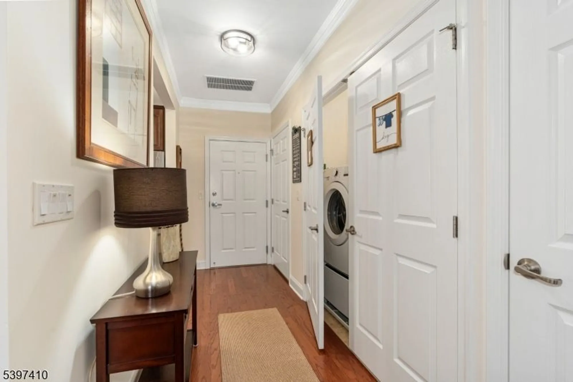 Property Slideshow image 3 of 26 | 1213 hale dr, Rockaway Twp., NJ, 07866