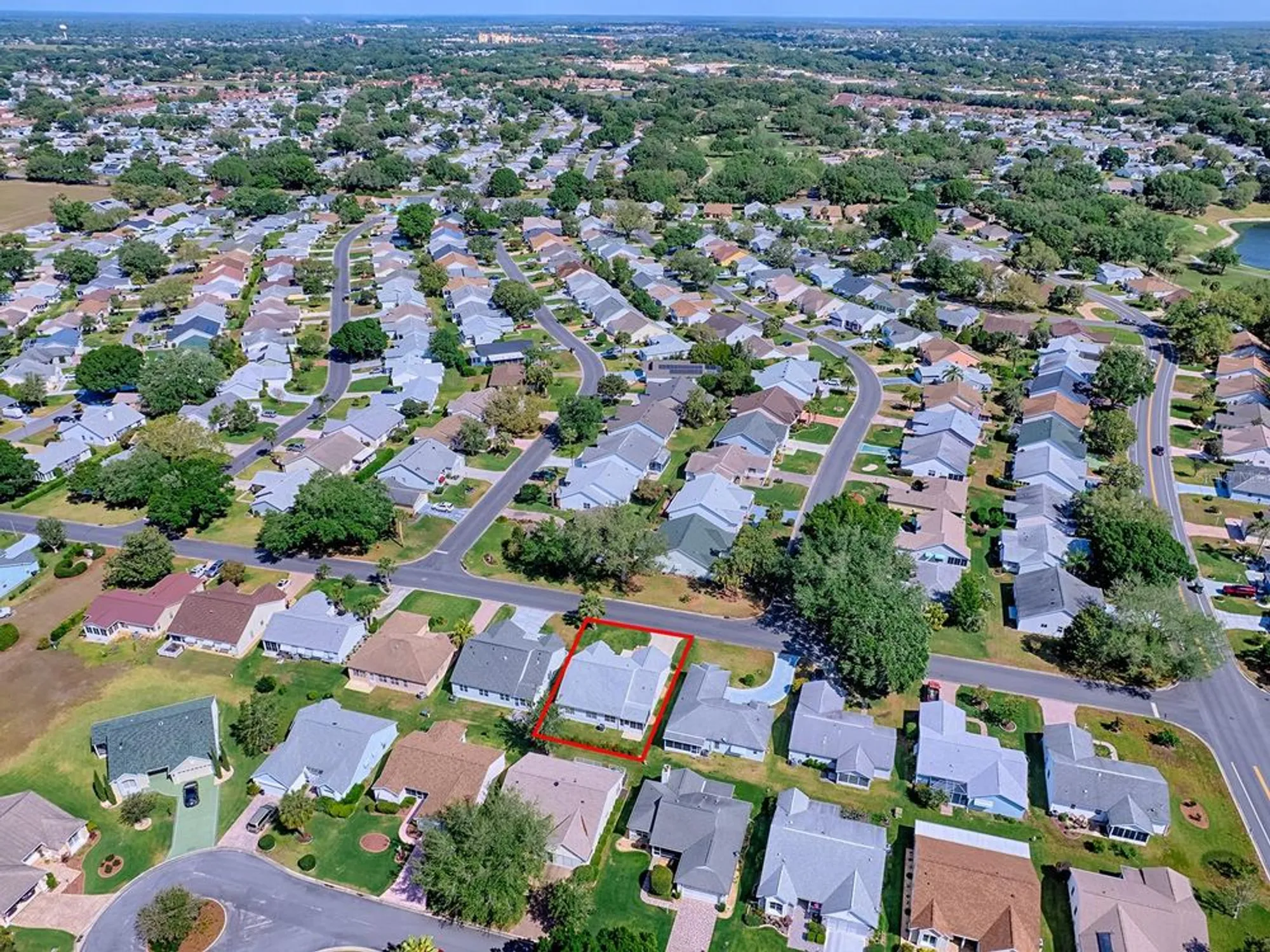 Property Slideshow image 45 of 50 | 1010 ventura dr, The Villages, FL, 32159