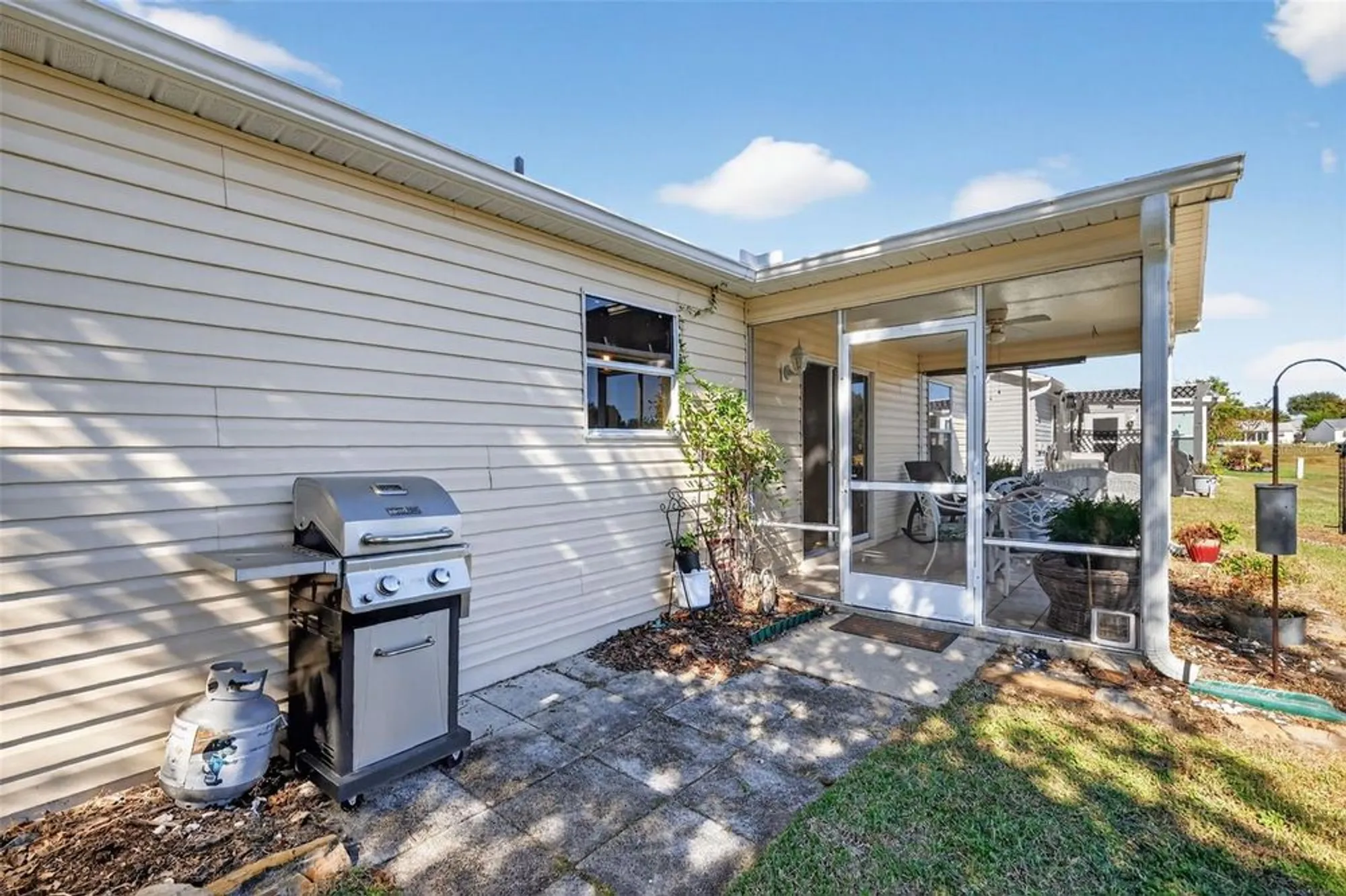 Property Slideshow image 29 of 37 | 203 modesto rd, The Villages, FL, 32159