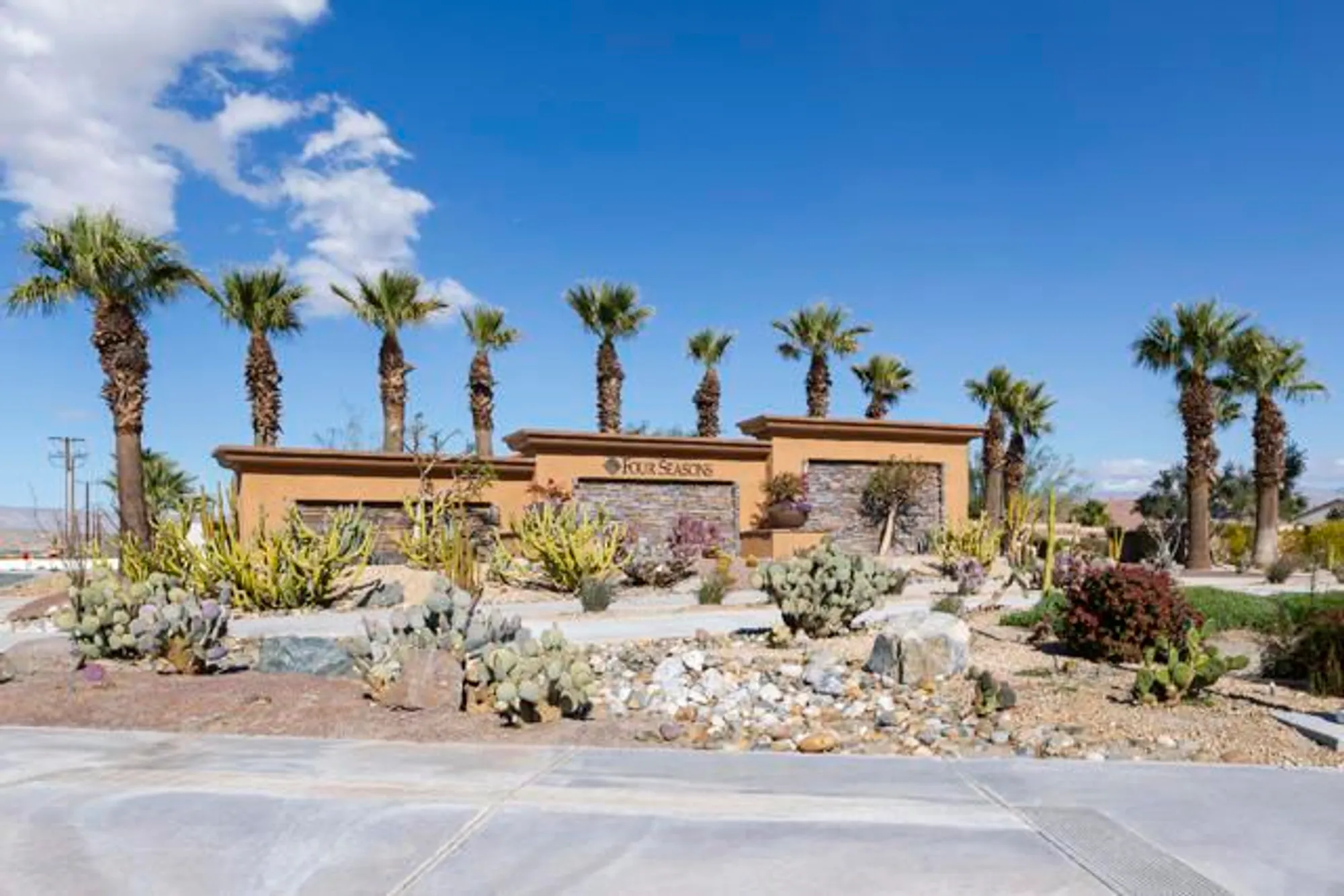 Property Slideshow image 53 of 54 | 1933 savanna way, Palm Springs, CA, 92262