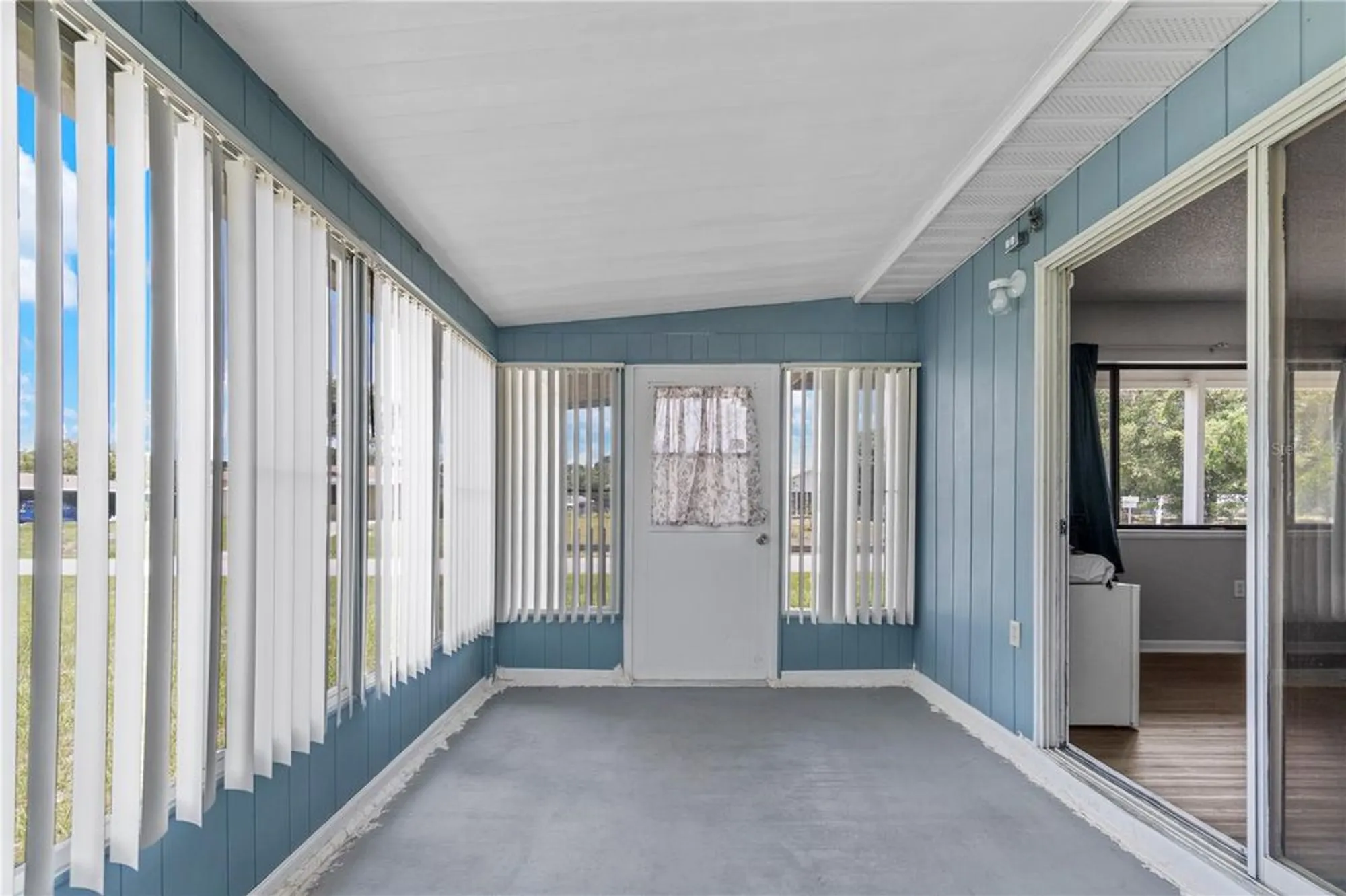 Property Slideshow image 7 of 31 | 10210 sw 93rd ave, Ocala, FL, 34481