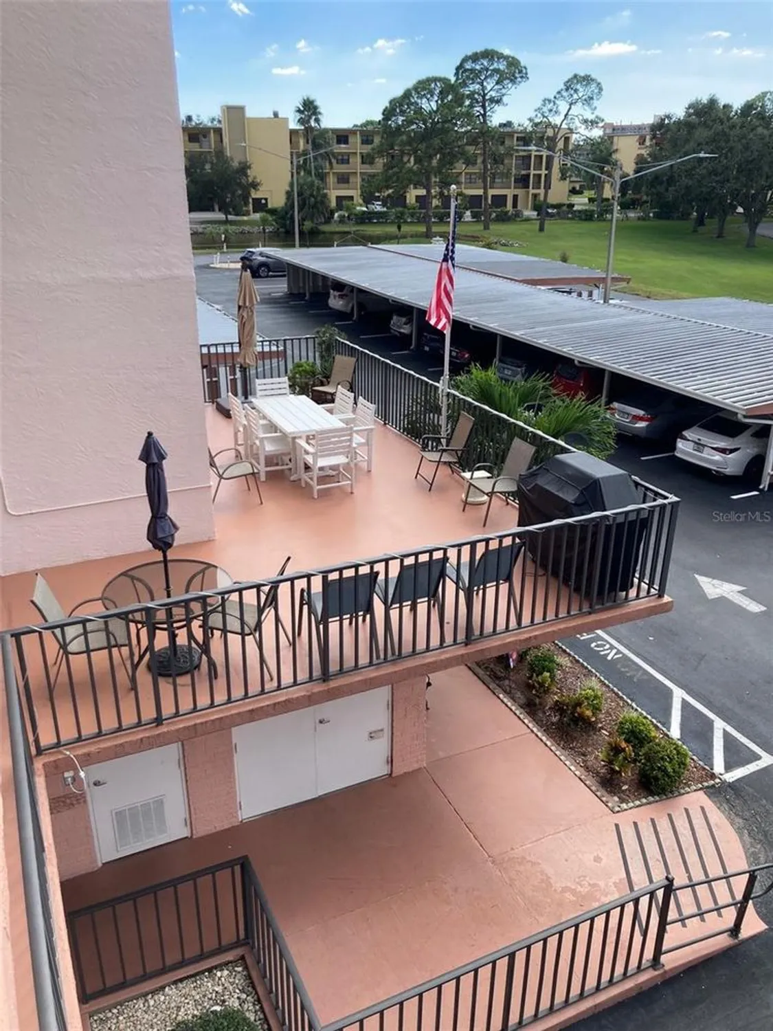 Property Slideshow image 33 of 50 | 8174 terrace garden dr n unit 307, St Petersburg, FL, 33709