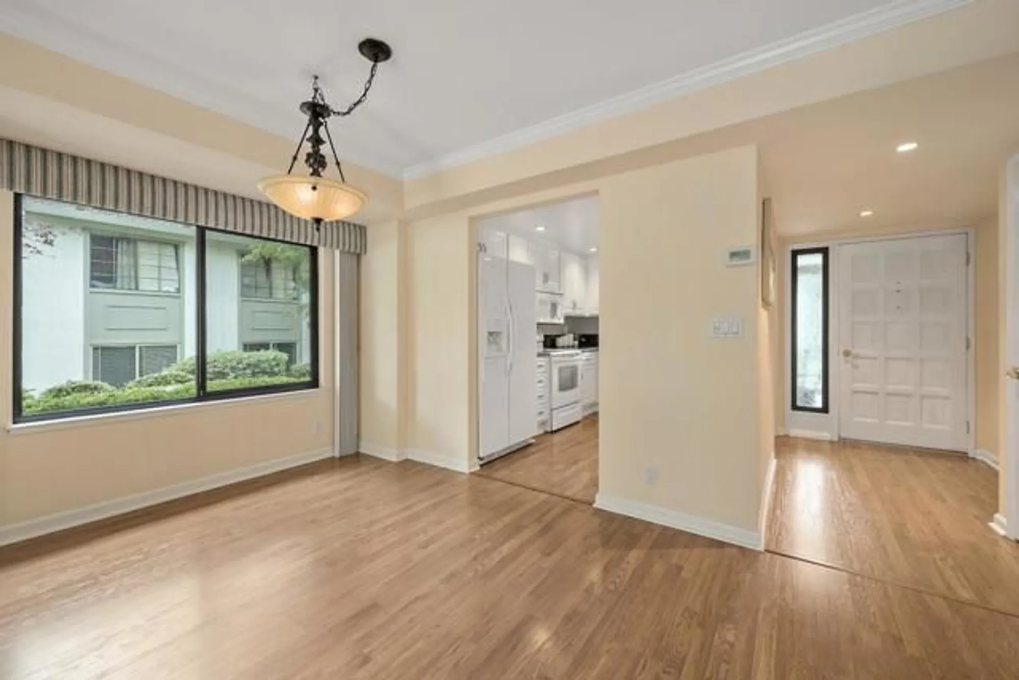 Property Slideshow image 6 of 34 | 5336 cribari gln, San Jose, CA, 95135