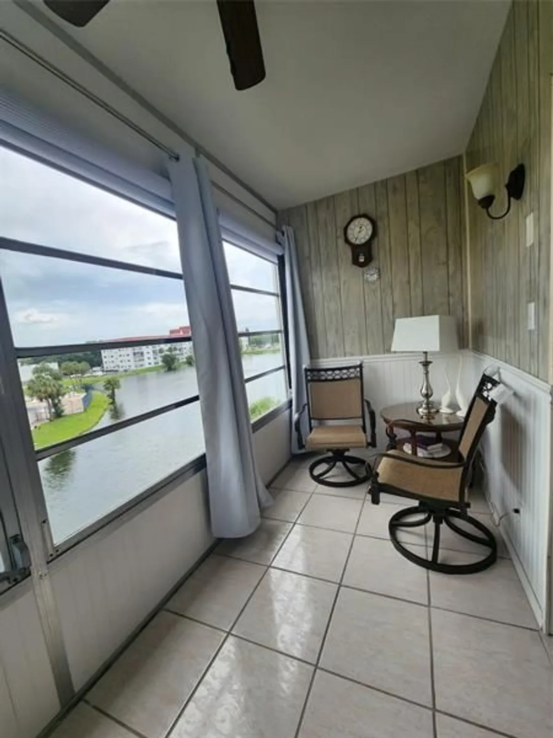 Property Slideshow image 6 of 25 | 4851 nw 21st st 412, Lauderhill, FL, 33313
