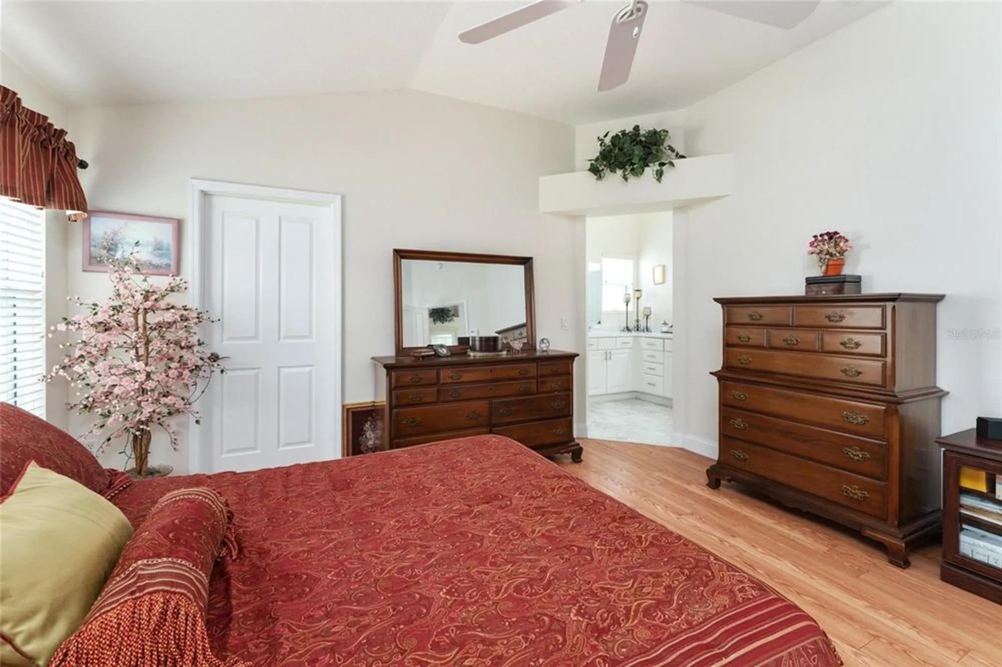 Property Slideshow image 23 of 47 | 1553 gumwood dr, The Villages, FL, 32162
