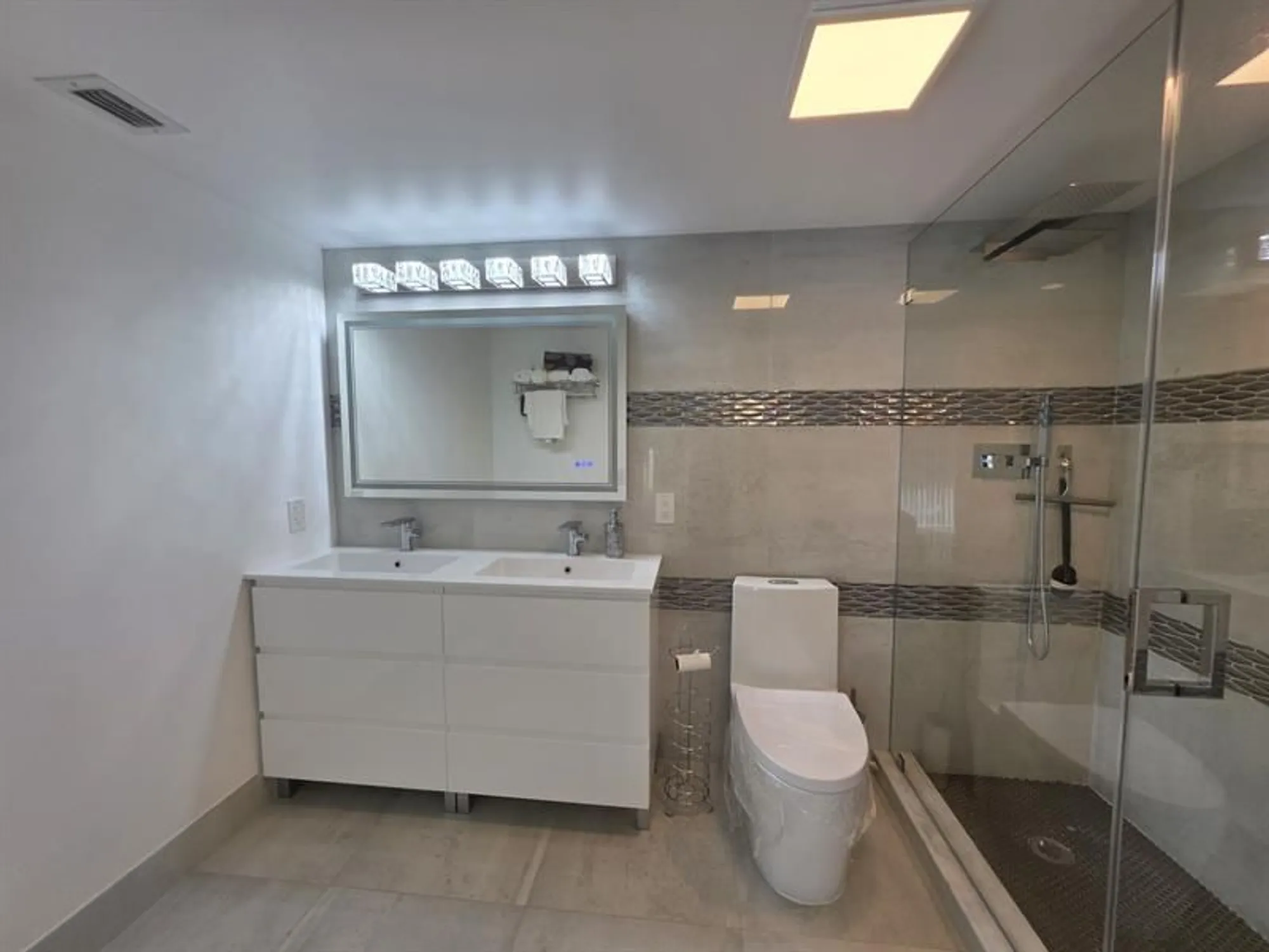 Property Slideshow image 13 of 40 | 3202 portofino pt j2, Coconut Creek, FL, 33066