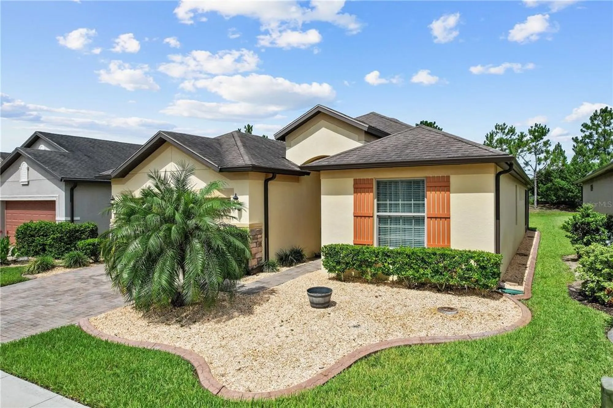 Property Slideshow image 2 of 53 | 329 alicante ct, Davenport, FL, 33837