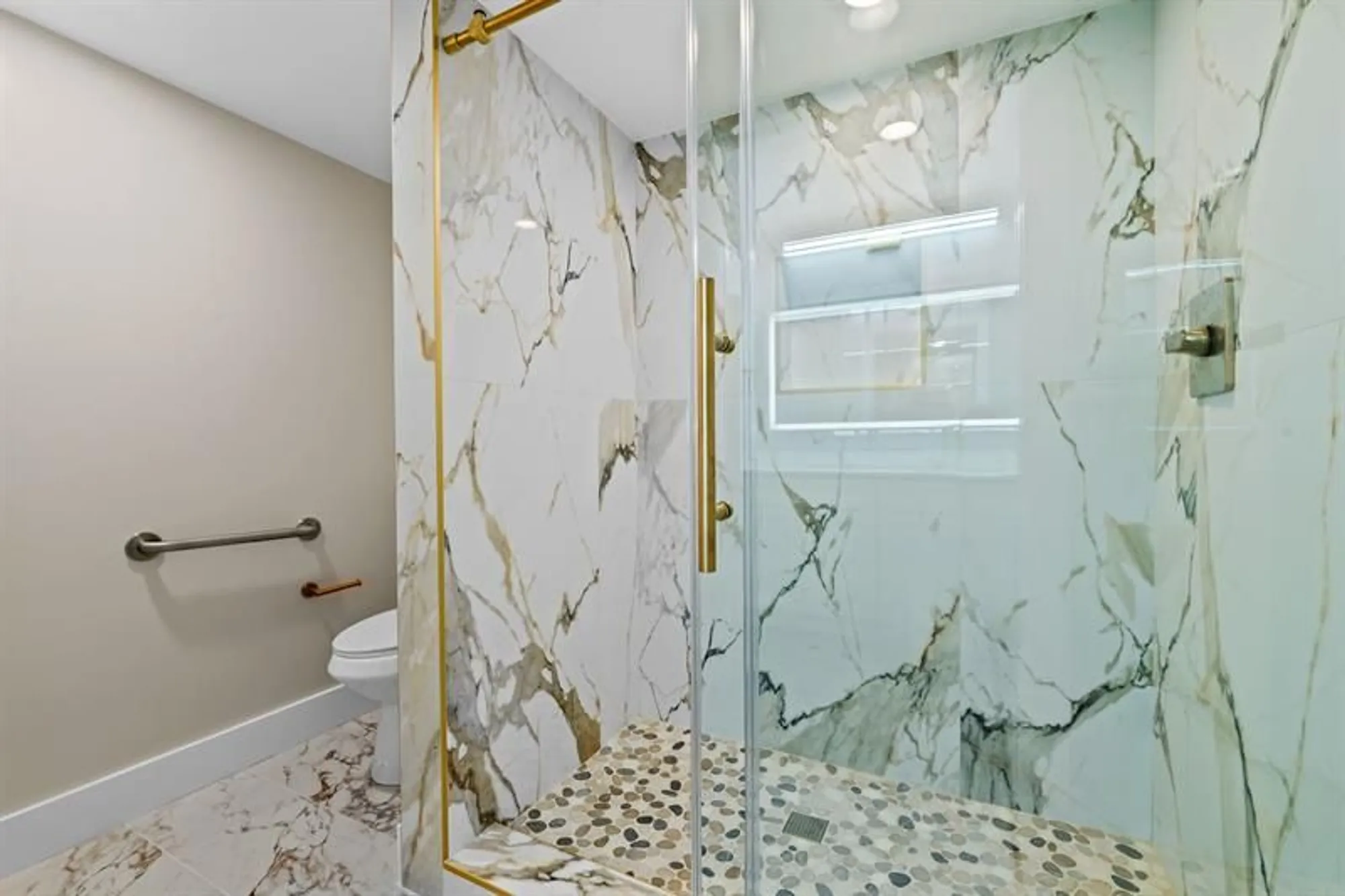 Property Slideshow image 6 of 20 | 4734 lucerne lakes blvd 303, Lake Worth, FL, 33467