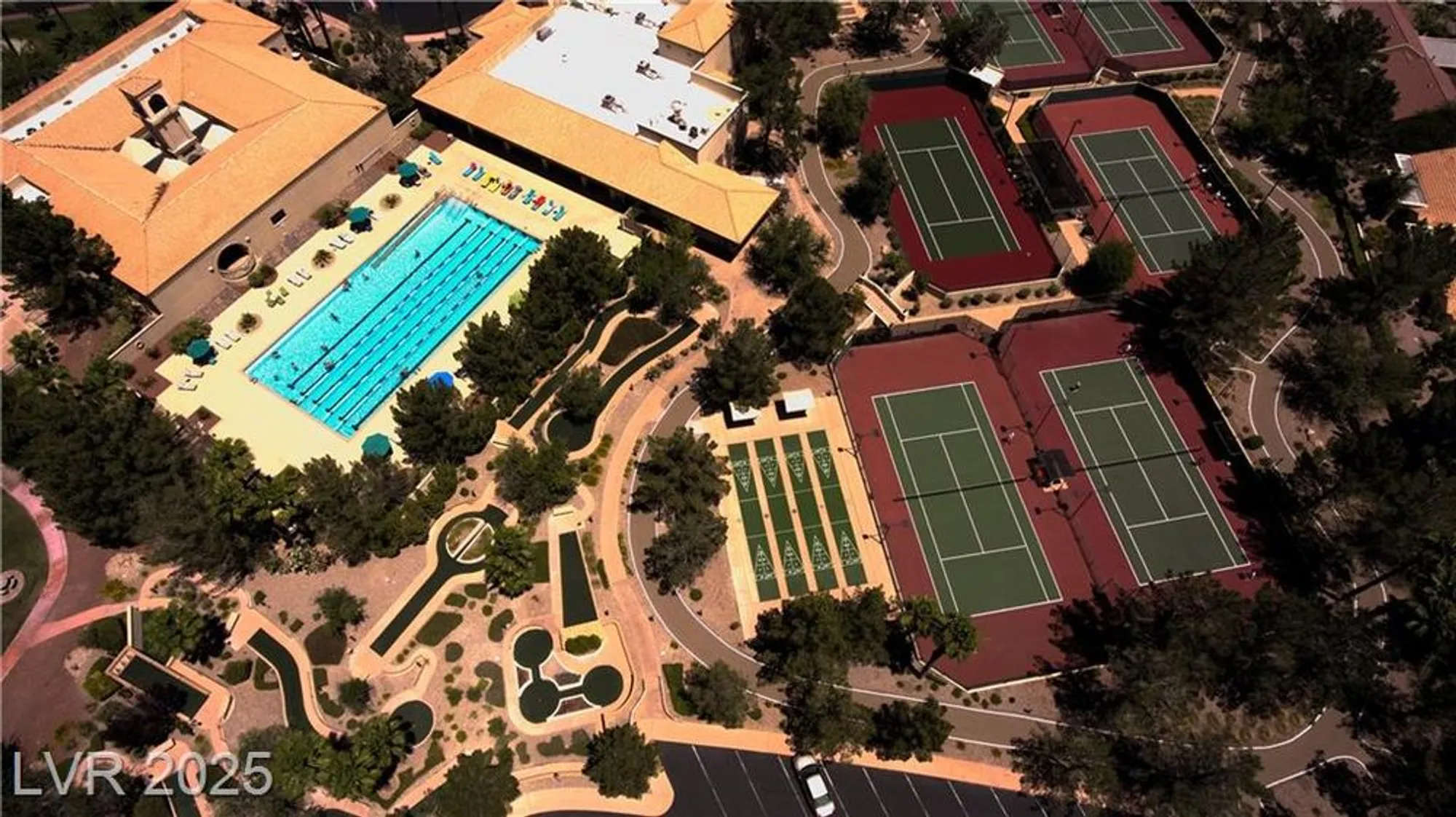 Property Slideshow image 31 of 38 | 10525 mission lakes ave, Las Vegas, NV, 89134