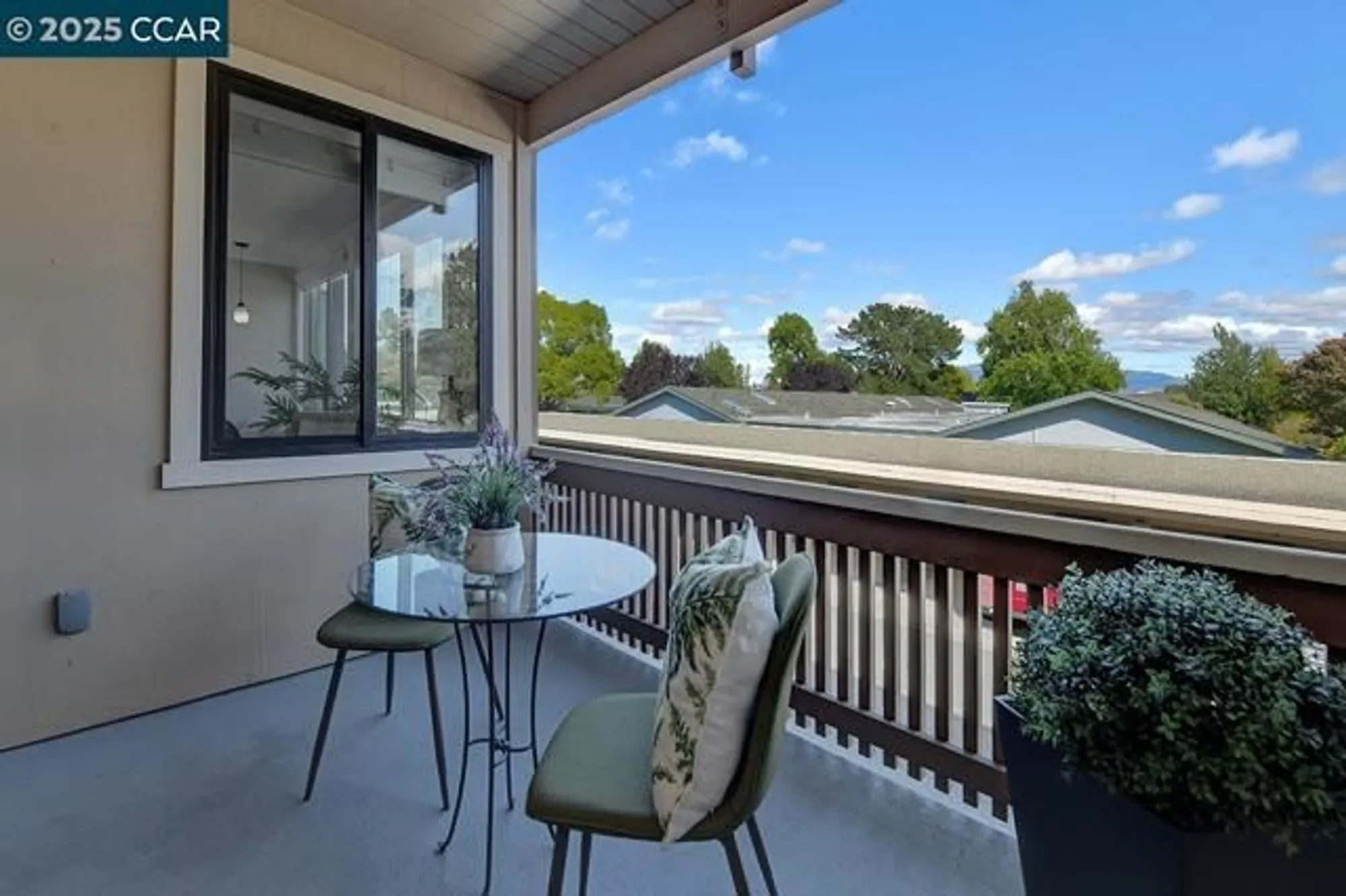 Property Slideshow image 15 of 54 | 2501 pine knoll dr unit 8, Walnut Creek, CA, 94595