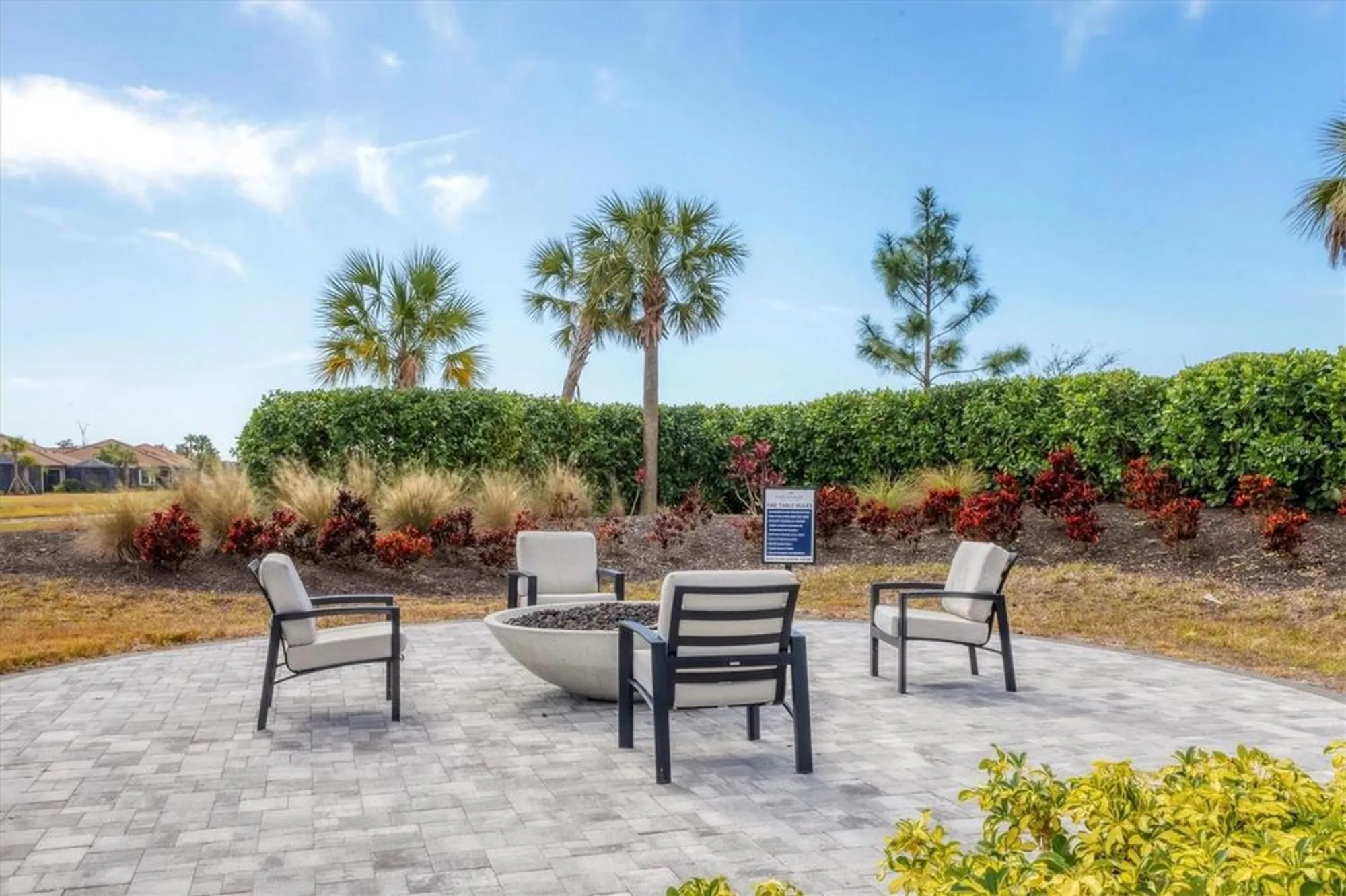 Property Slideshow image 60 of 100 | 4735 cassio ct, Bradenton, FL, 34211